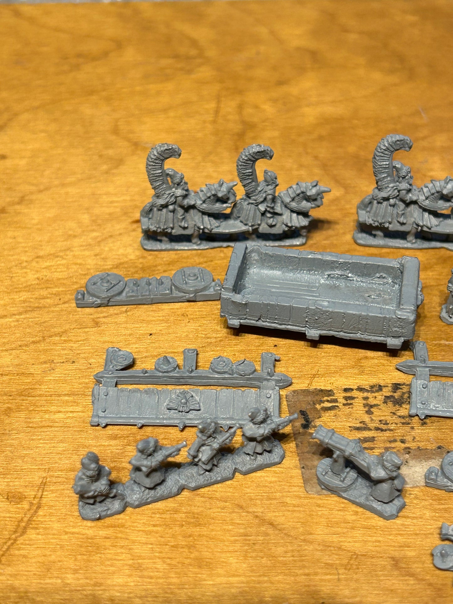 Kislev War Wagon - 10mm - Warmaster - undercoated (missing the horses without riders but includes an extra set of the horses with riders)