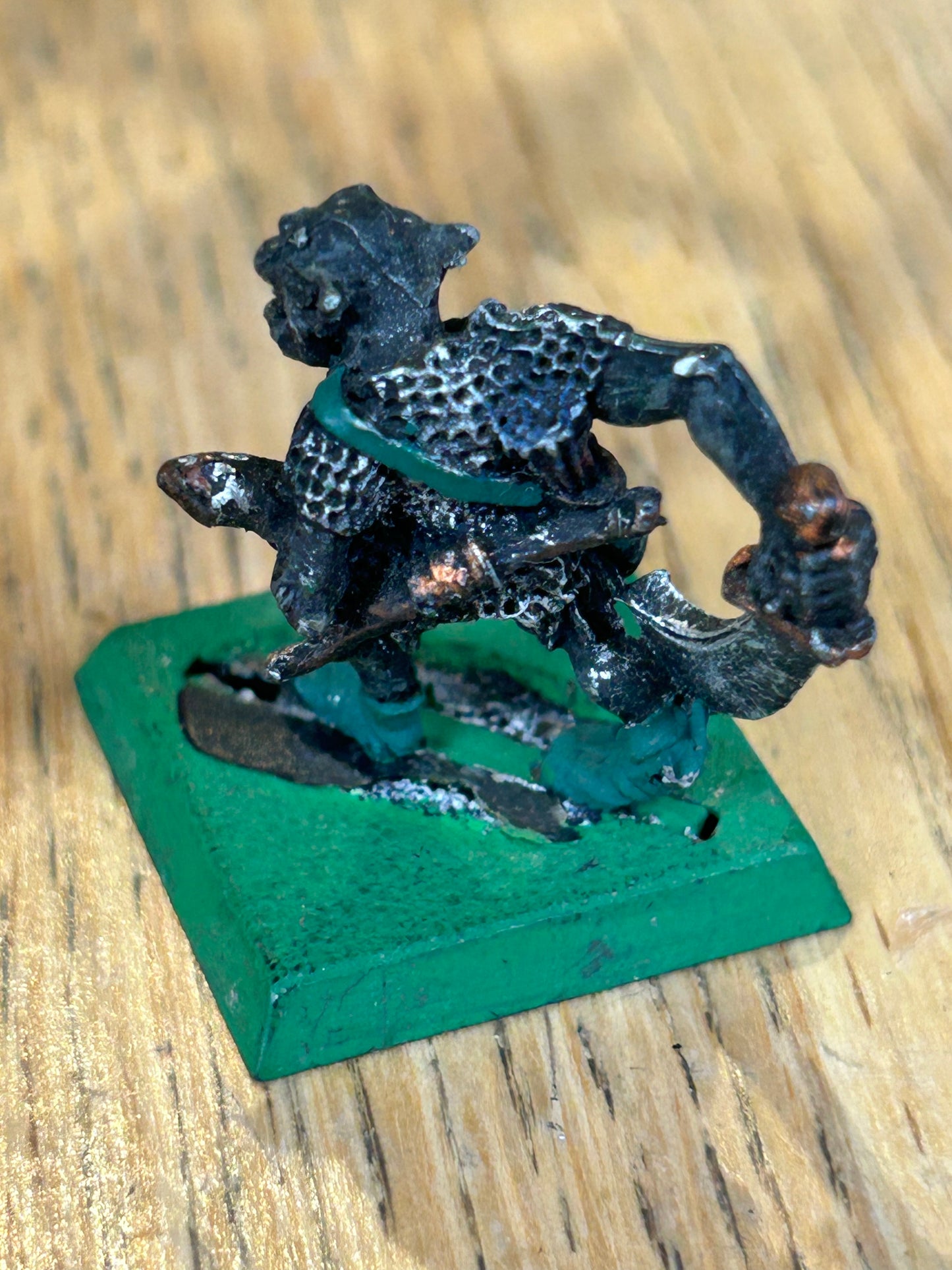 Citadel Warhammer 80s LOTR ME42 Orc of the White Hand with sword