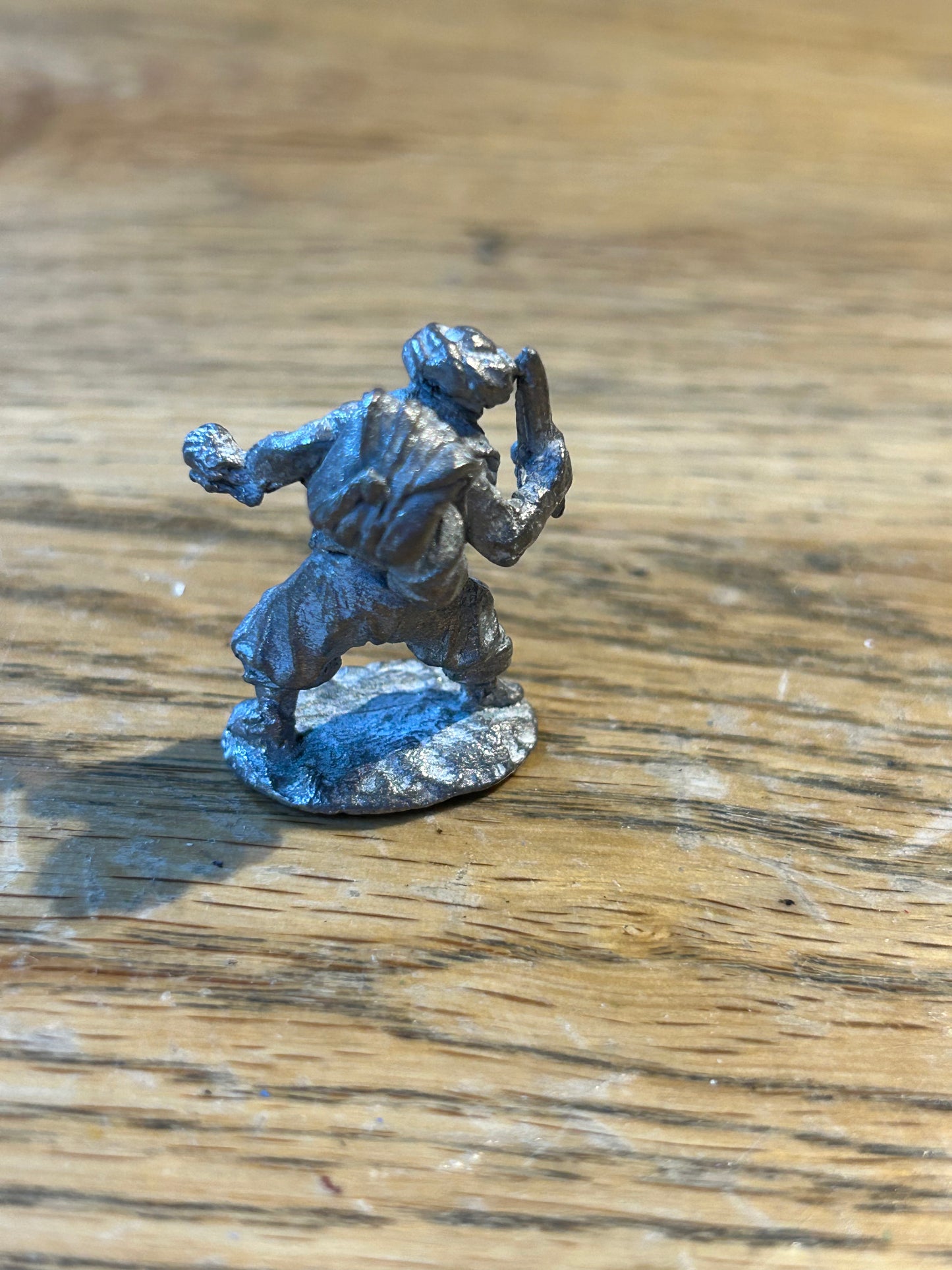 Warhammer Citadel C02 1C16 young Wizard with amulet Metal Figure 1980s GW
