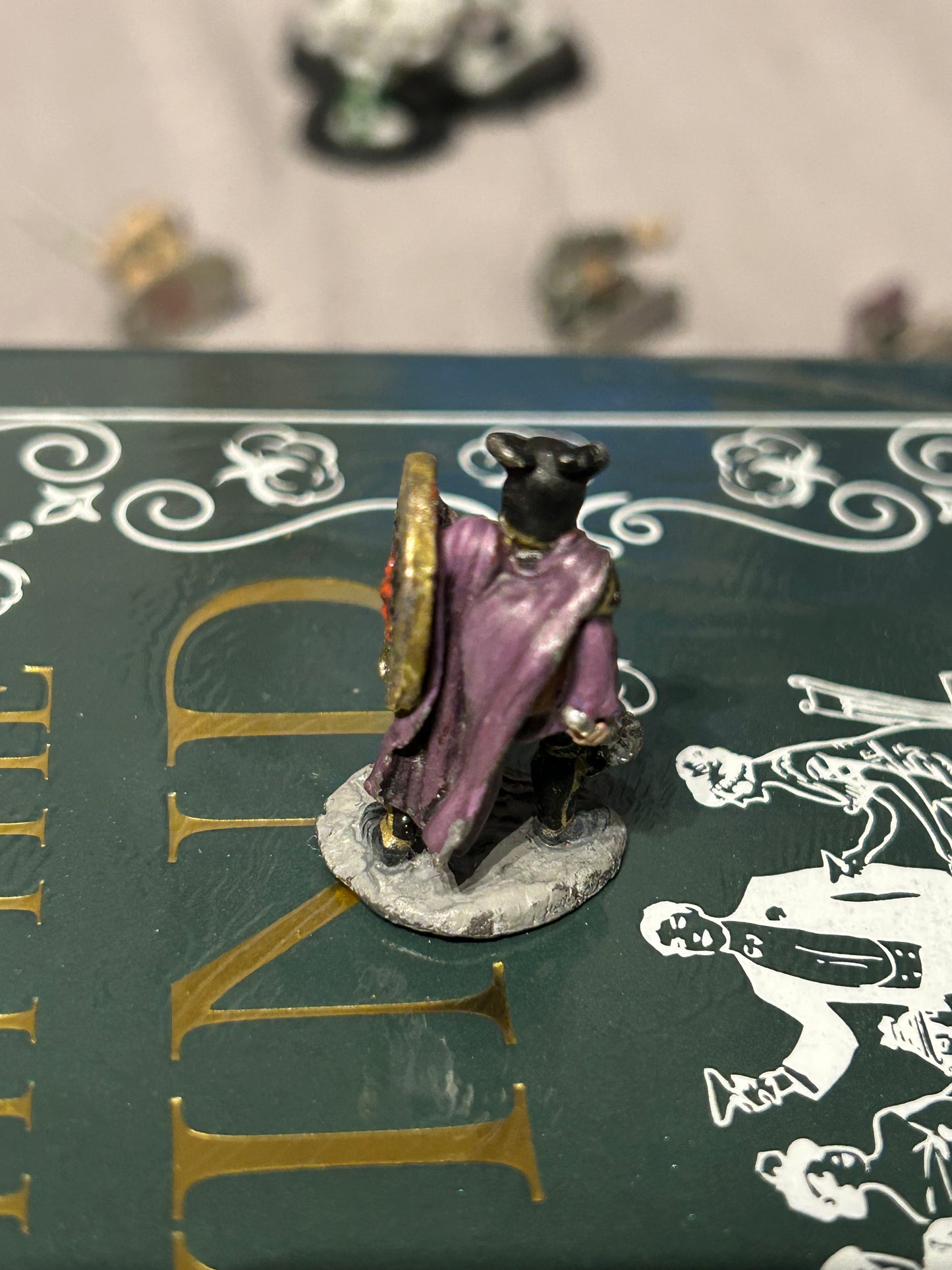 Warhammer Fantasy citadel miniatures fantasy adventurers evil cleric