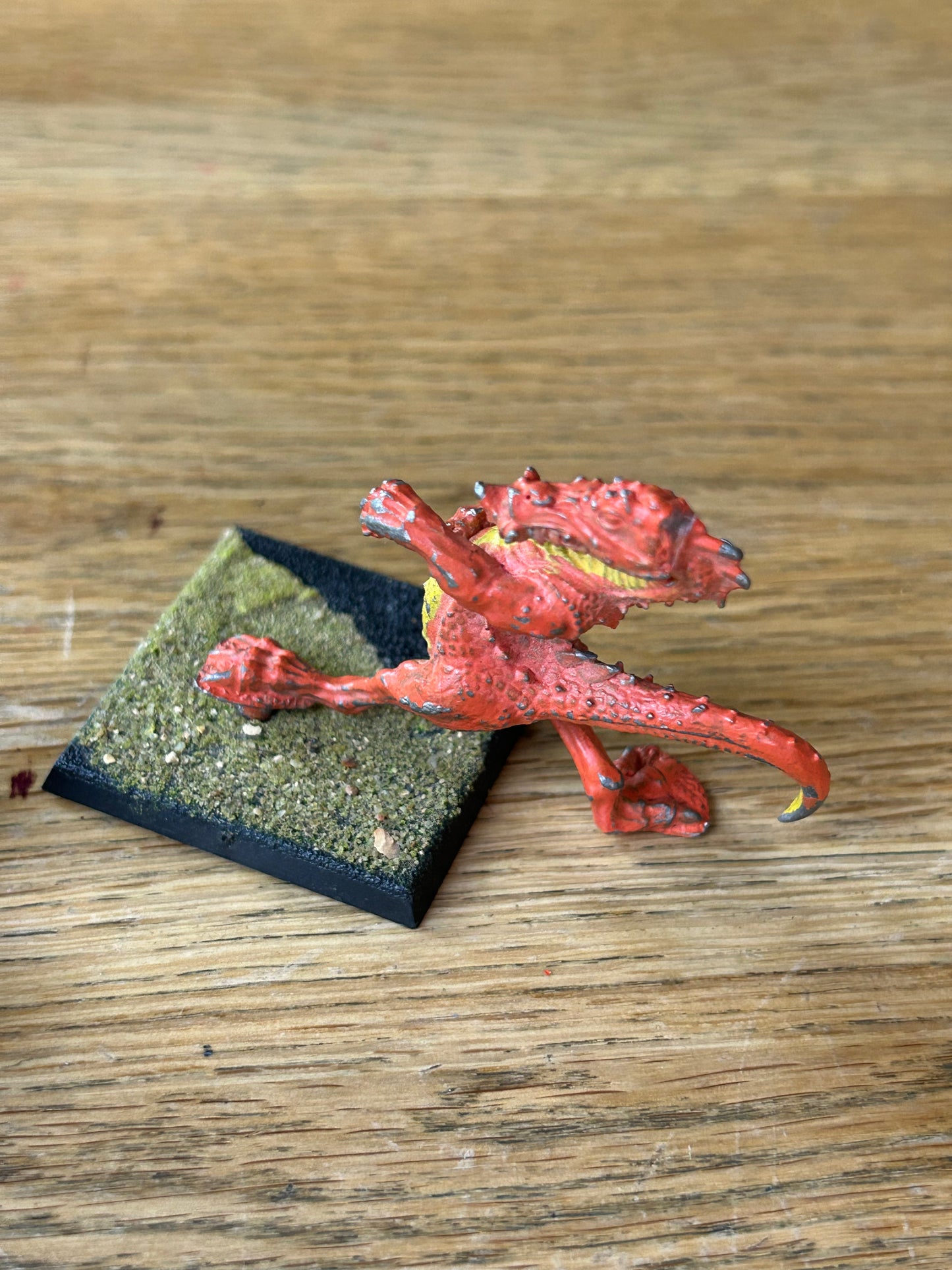 DS7 young fire dragon mid 1980s monster citadel gw games workshop dragons (no wings)
