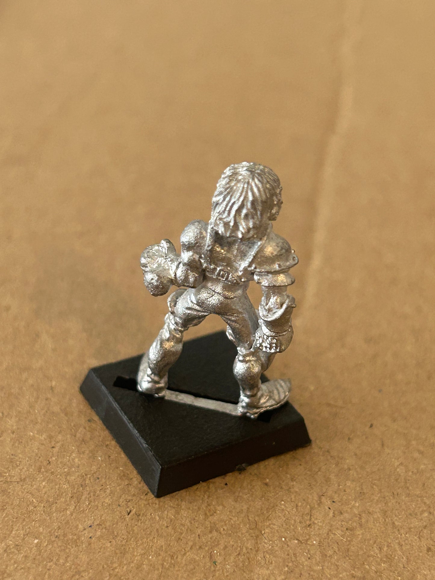 Warhammer Fantasy old world wood elf wardancer with gauntlet (2 available)