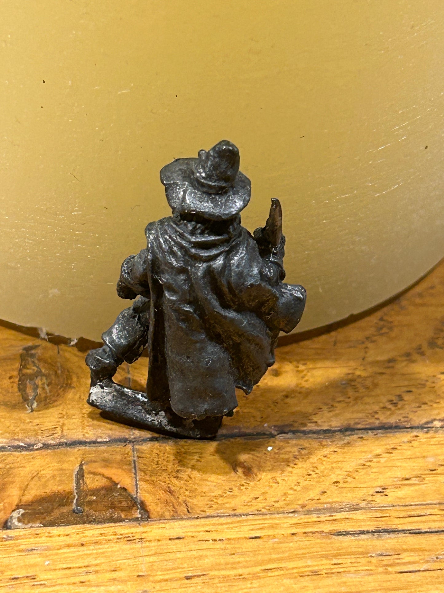 Metal Citadel C33 Mounted Adventurers Rogue on Foot