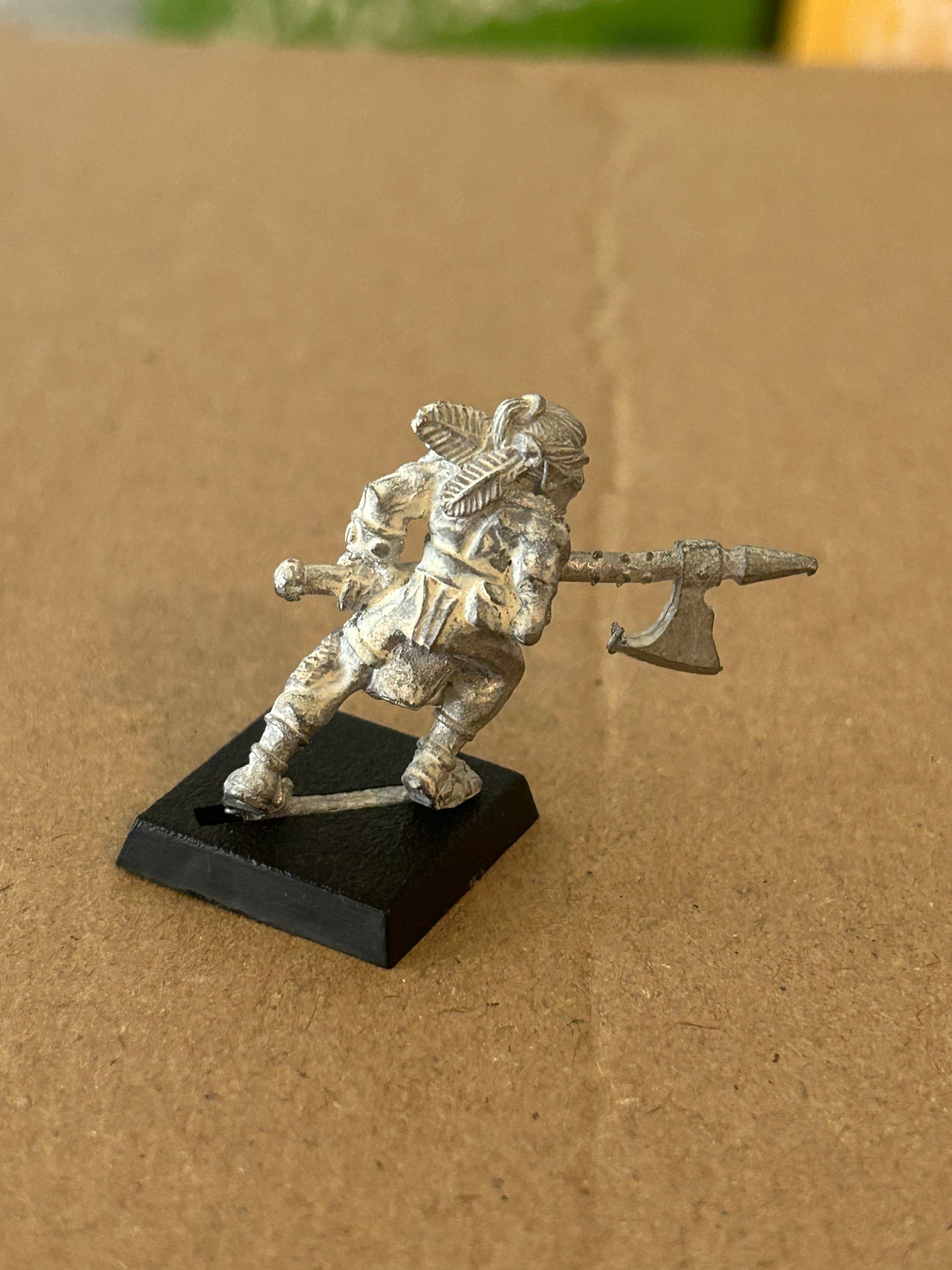 Warhammer Fantasy old world wood elf wardancer with halberd