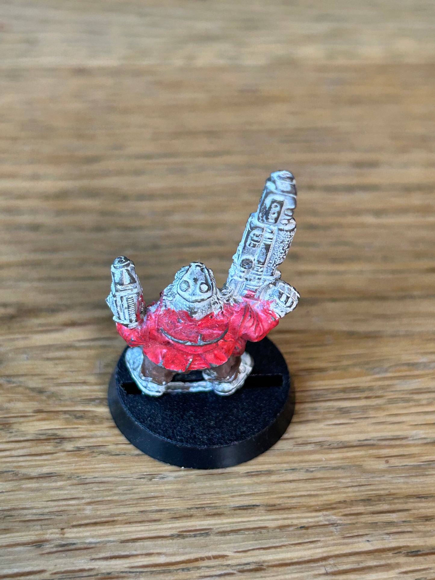 Rogue trader iron claw squat IC501 (02) rifle and pistol