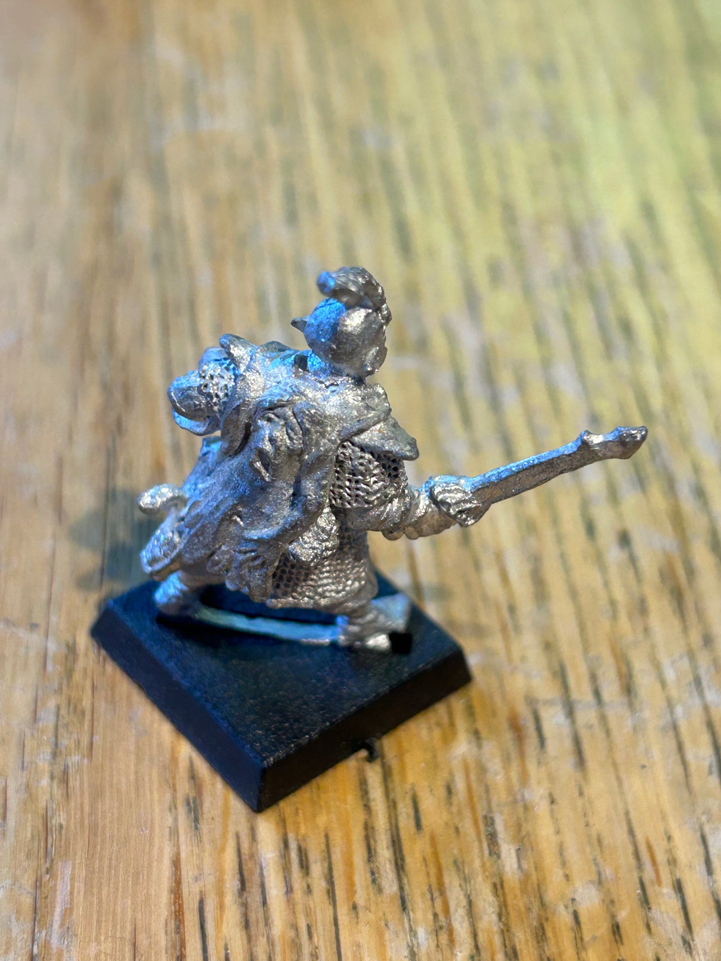 Citadel Warhammer 80s Reg Renown RR4 Mengil Manhide Dark Elf Trooper