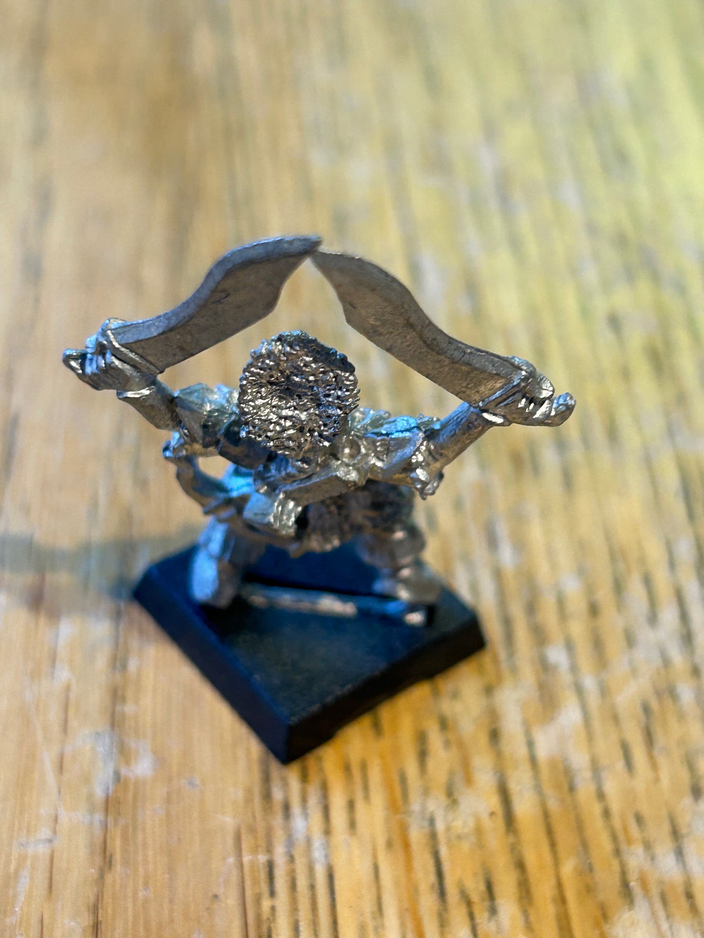 Marauder miniatures mb3 dark elf champion warhammer fantasy sword and crossbow