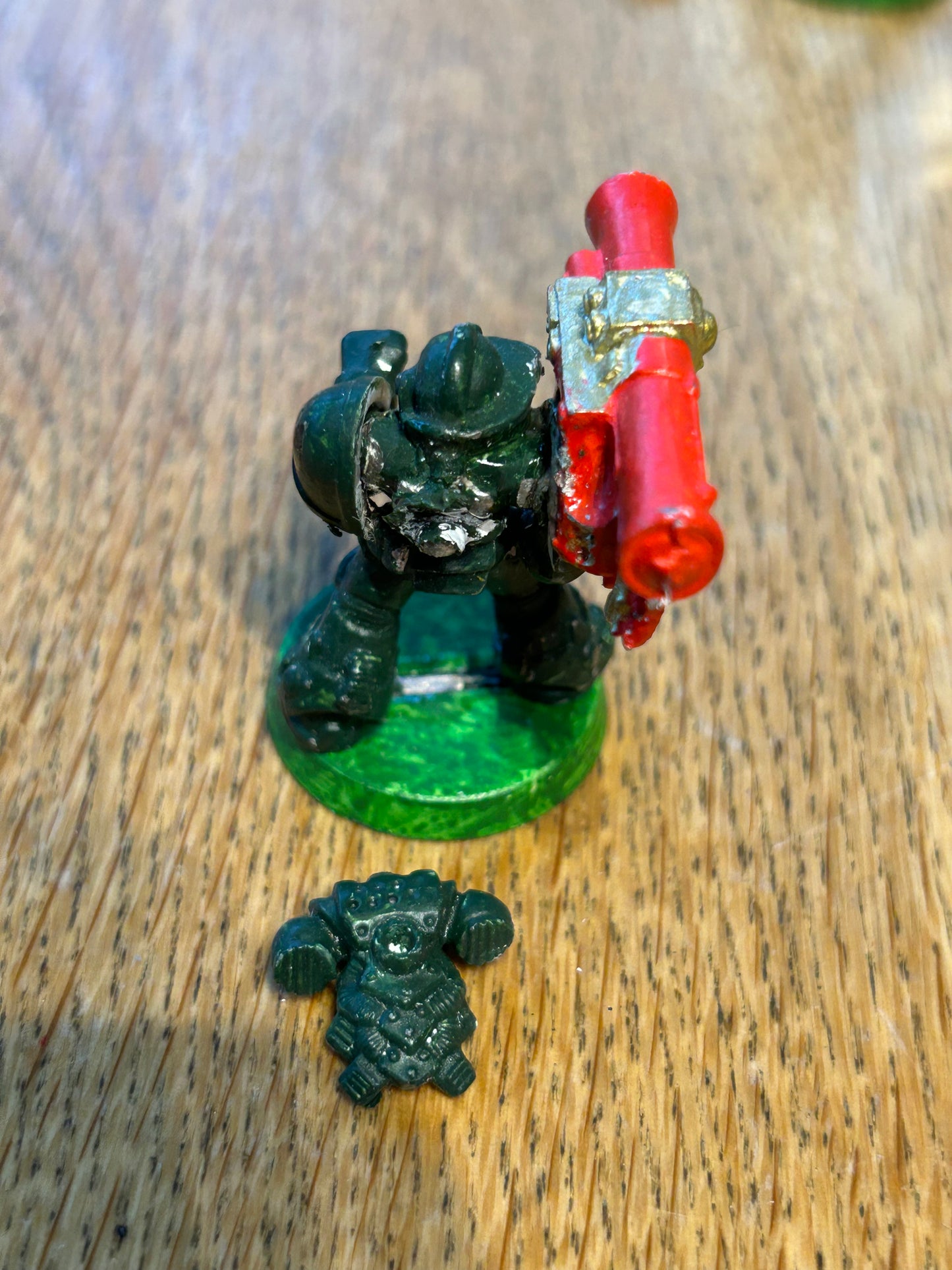 Warhammer 40k space marine tactical marine heavy with missile launcher metal