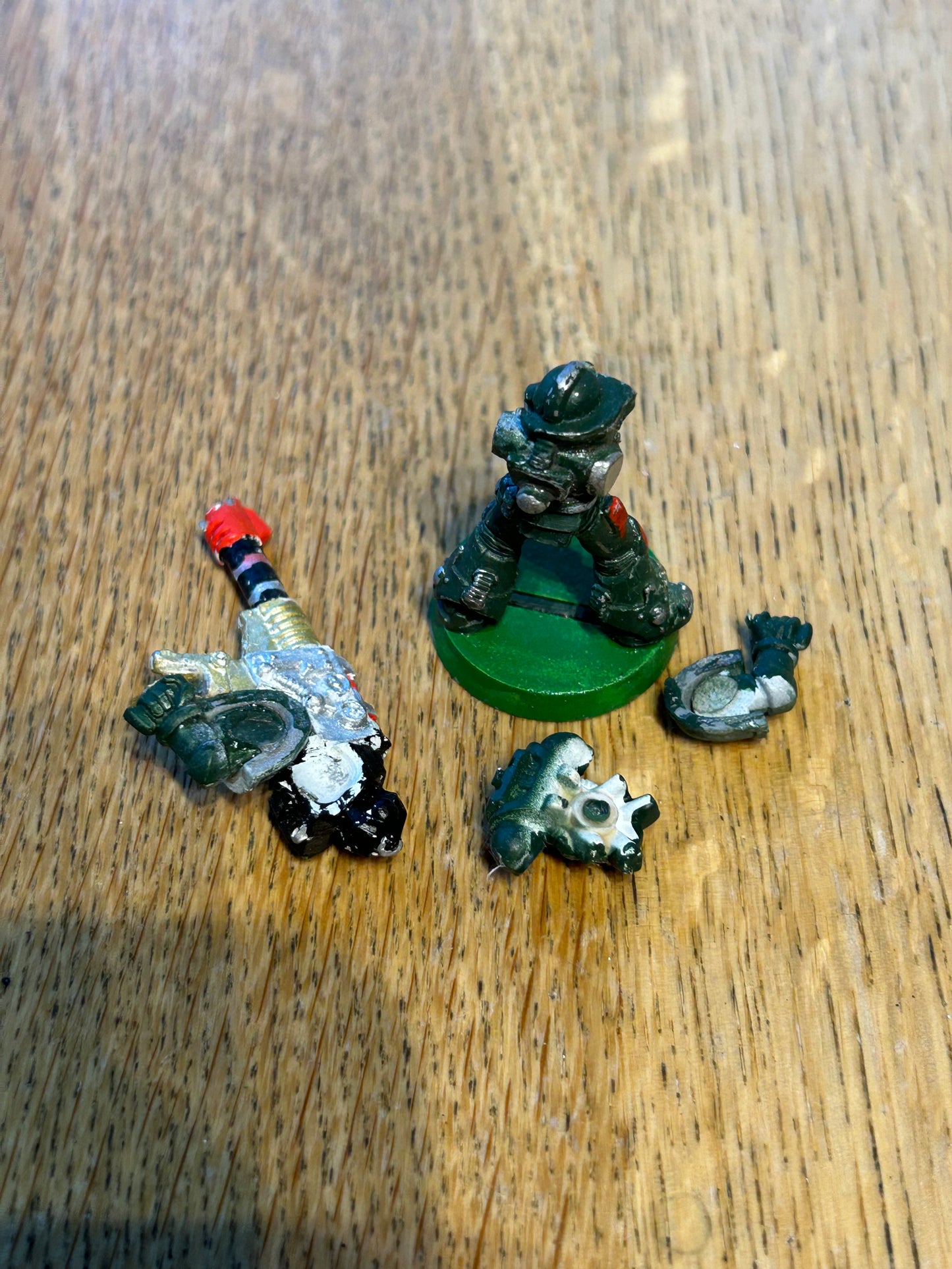 Citadel Games Workshop Devastator Space Marine with Lascannon 1990s Metal