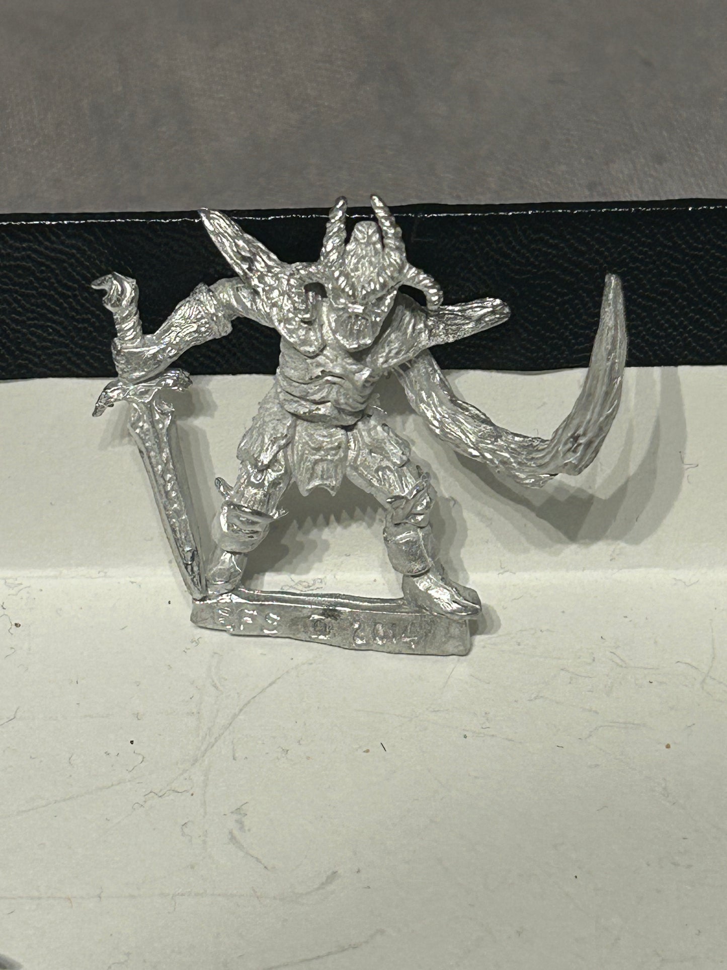Knightmare miniatures beastman chaos warrior Jerod the Twisted