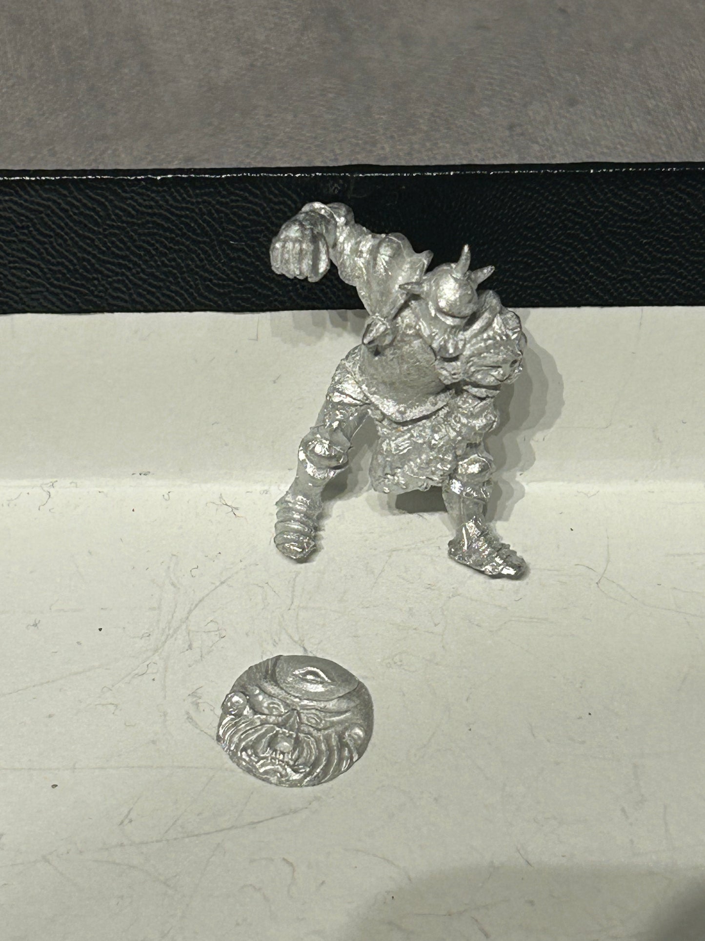 Knightmare miniatures beastman chaos warrior Morkar Skullcrusher