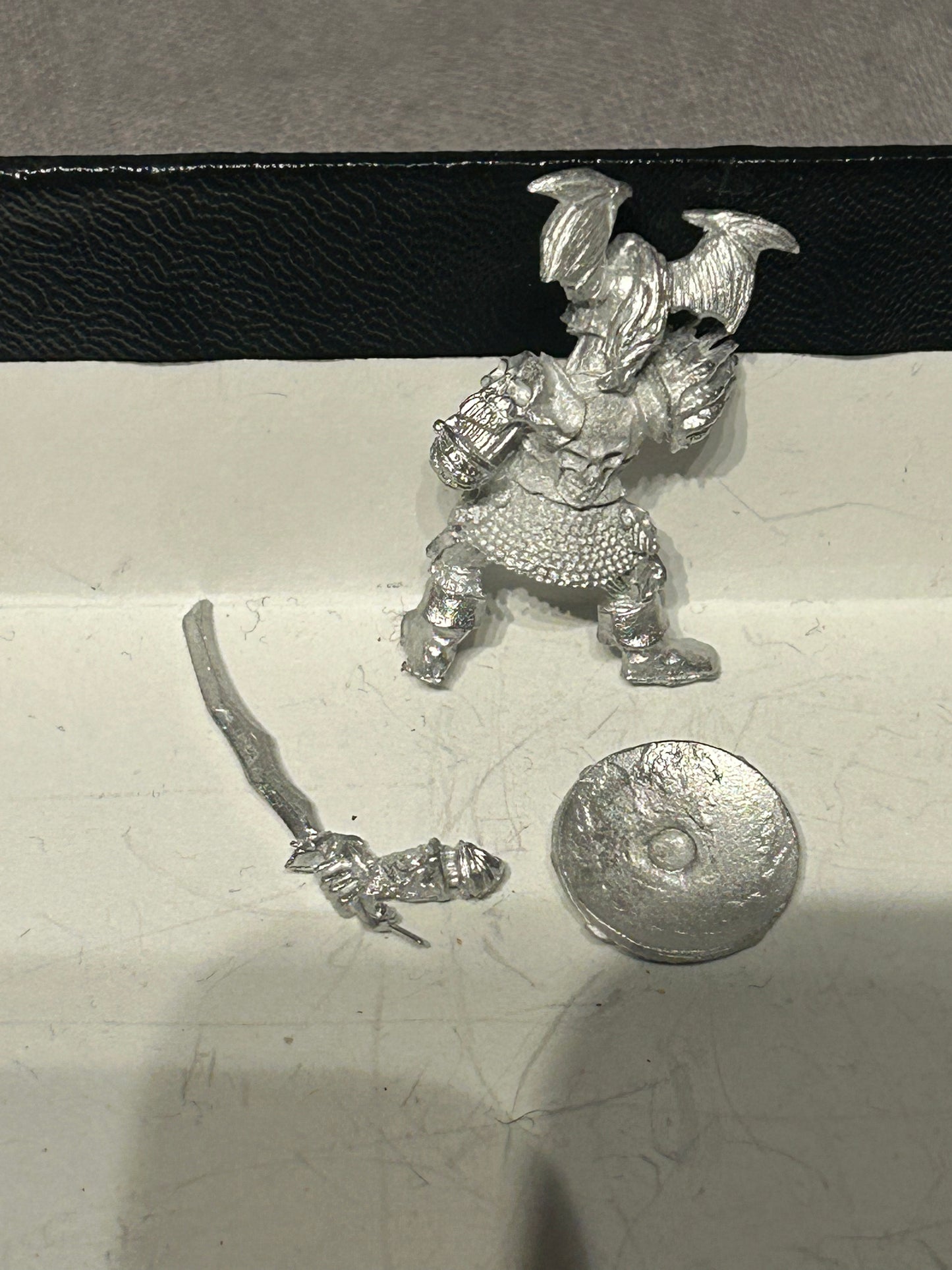 Knightmare miniatures beastman chaos warrior Dieter the Ageless