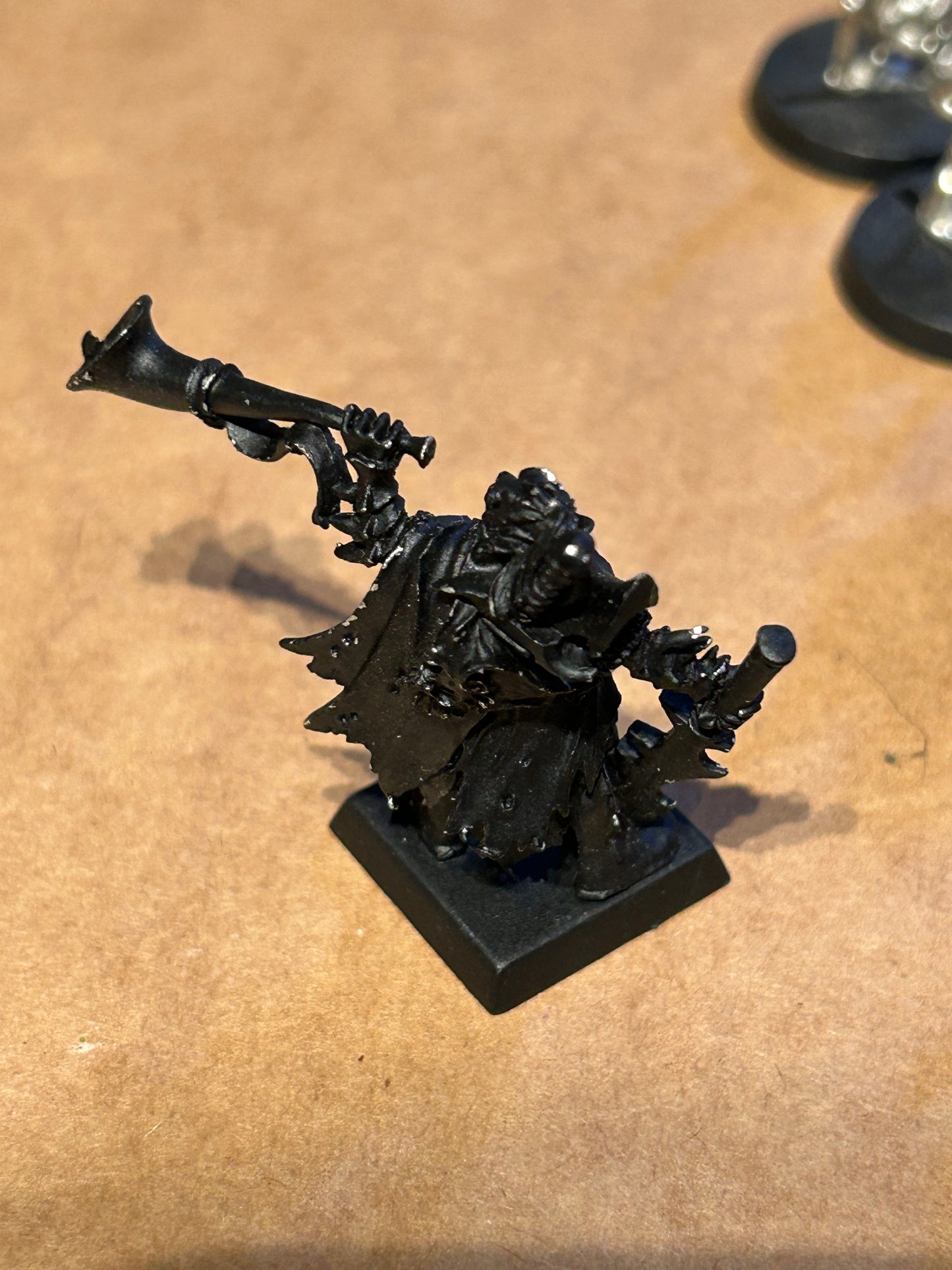 Classic Dogs of War Mengil Manhide Manflayer Musician - Warhammer Fantasy