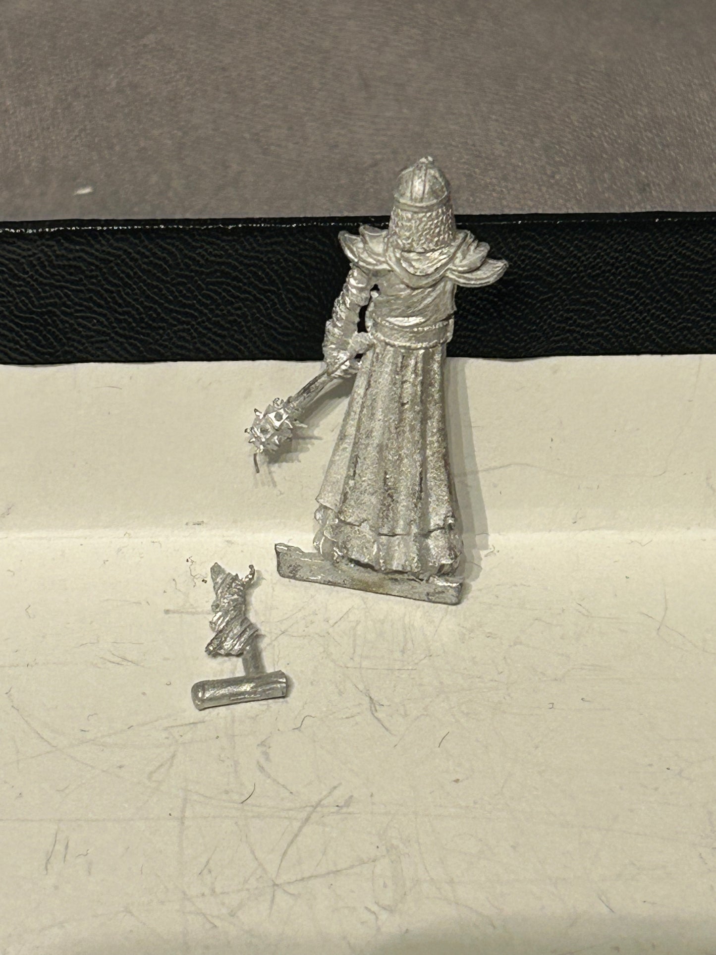 Knightmare miniatures dungeon master hero character undead villain