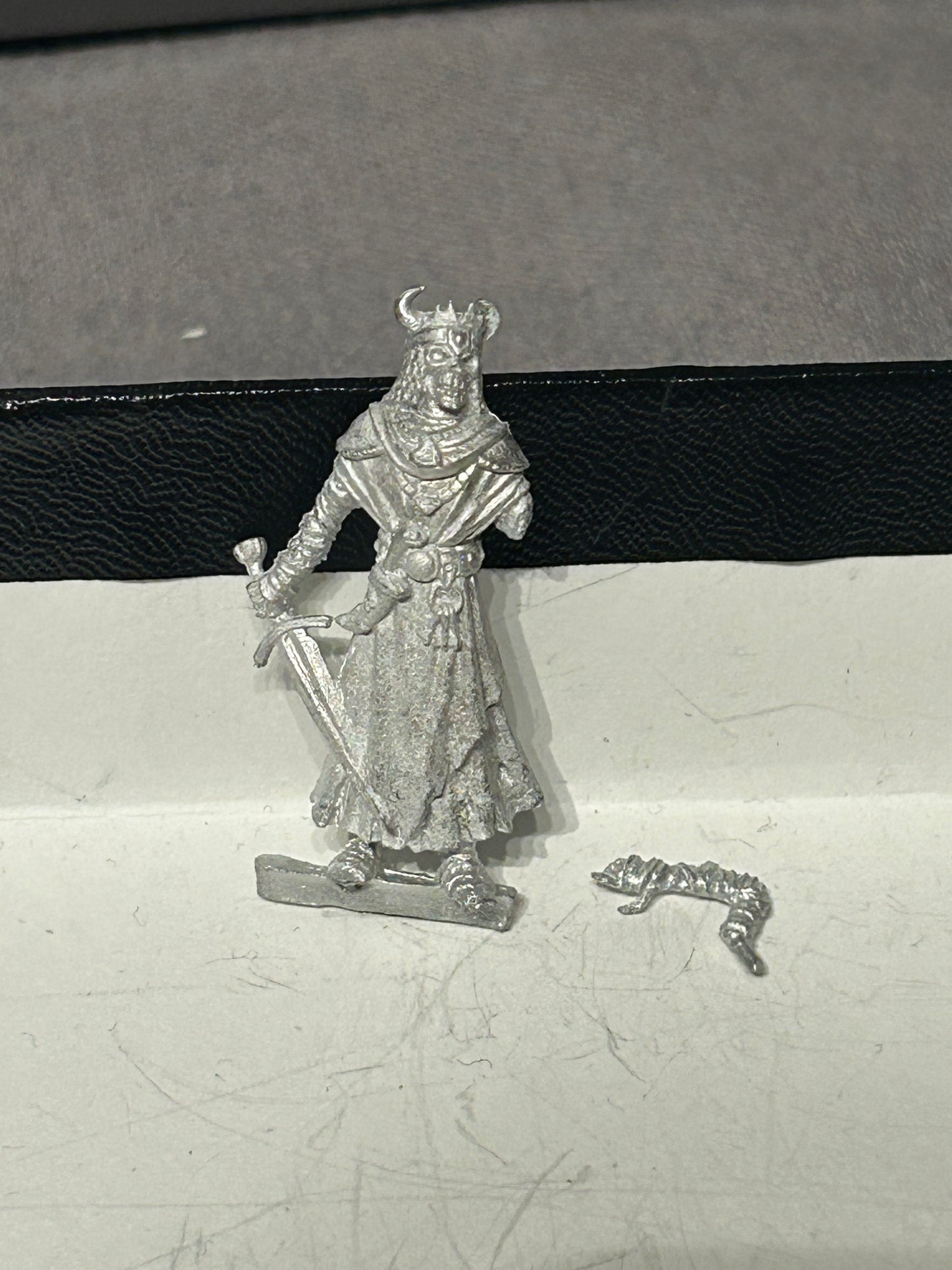 Knightmare miniatures dungeon master hero character undead villain