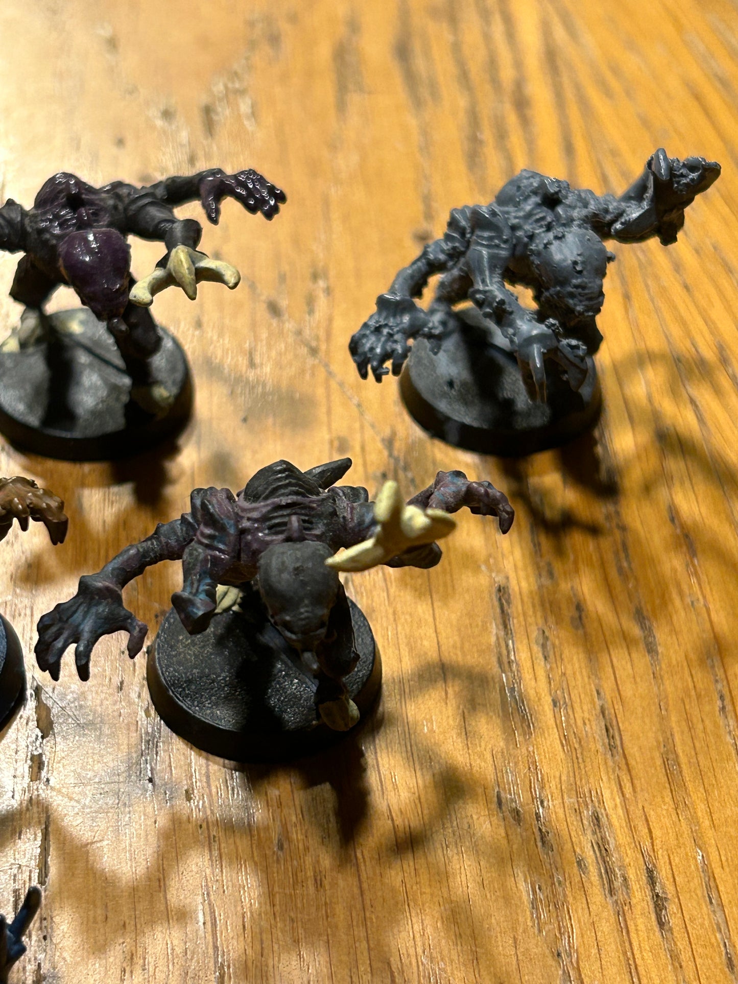 Warhammer 40k damaged/broken Genestealers x9