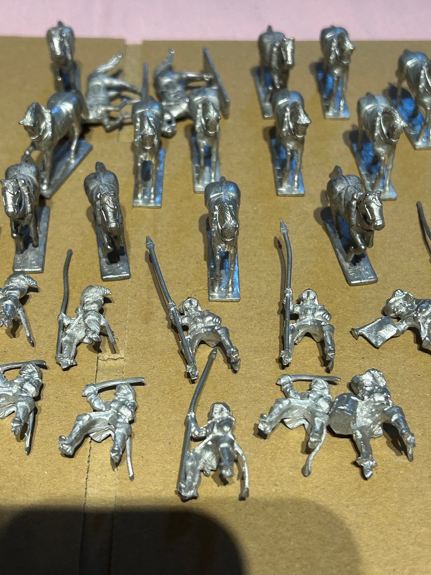 Lamming or minifigs cavalier and Roundheads cavalry x16 historical miniatures English civil war