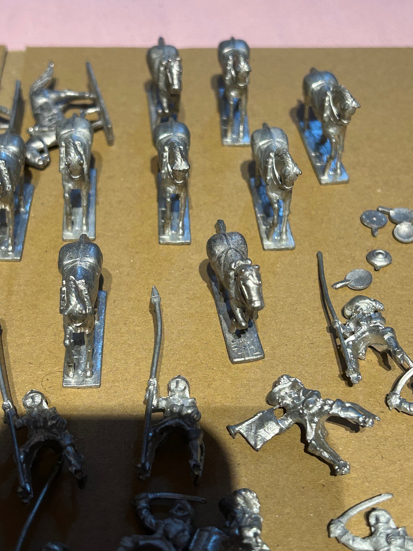 Lamming or minifigs cavalier and Roundheads cavalry x16 historical miniatures English civil war