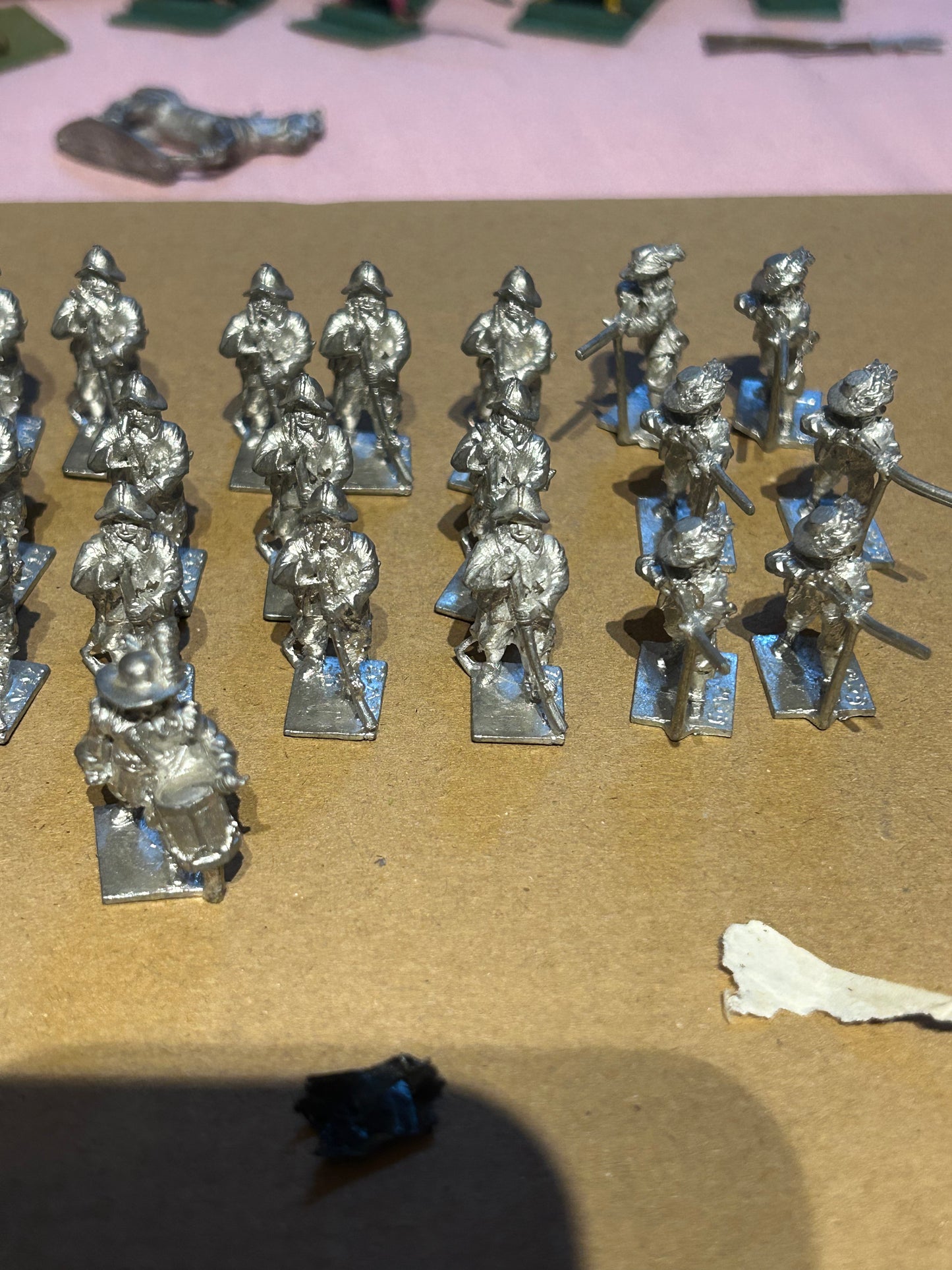 Lamming or minifigs cavalier and Roundheads muskets historical miniatures English civil war