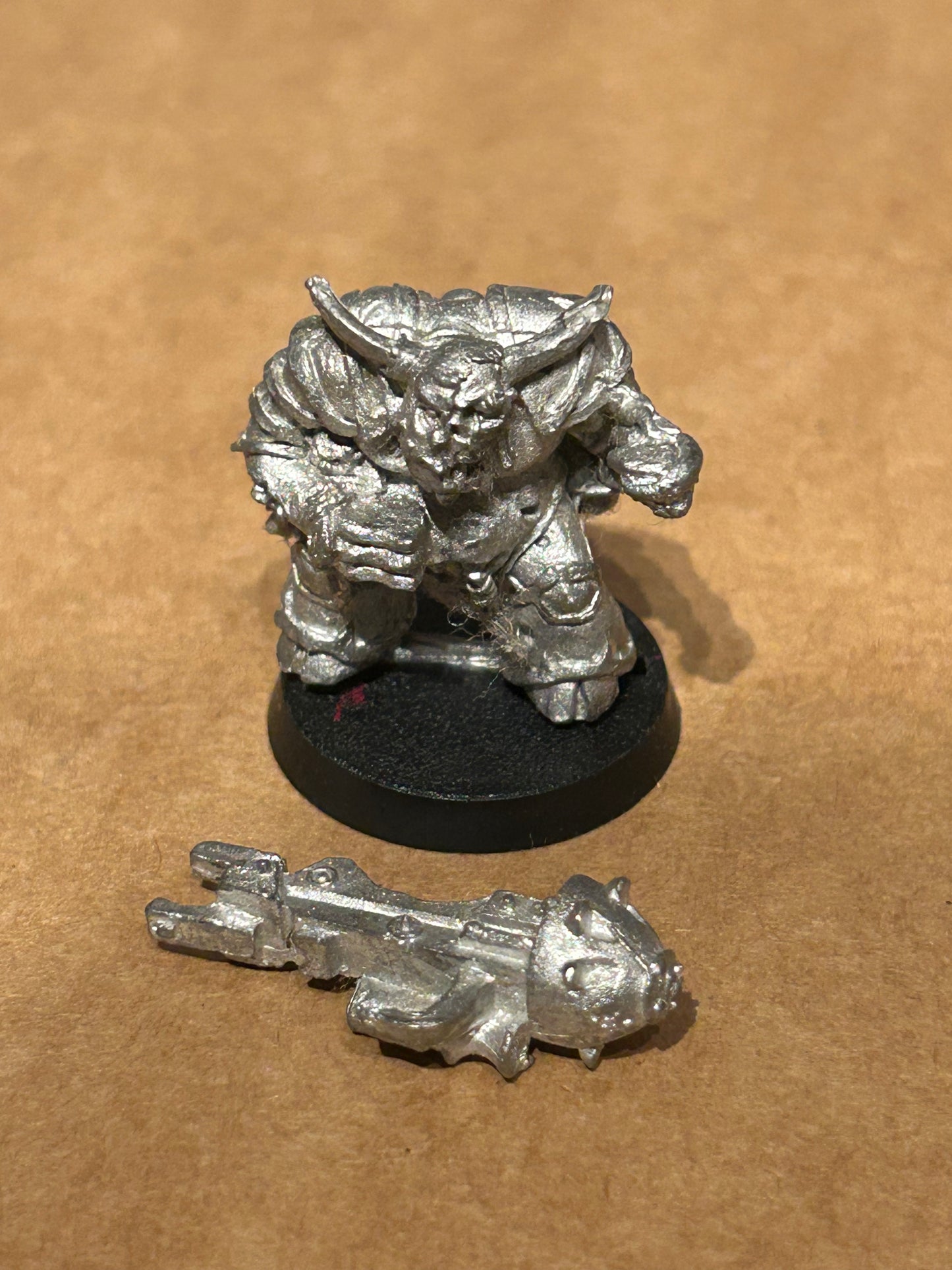 Games Workshop Warhammer 40k Rogue Trader Chaos Renegades nurgle renegade with horns conversion beamer (not glued on)