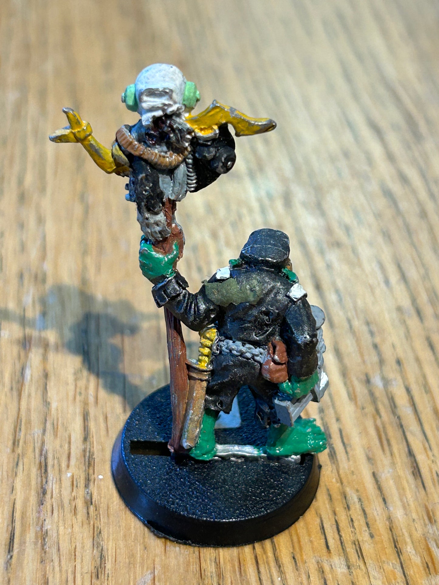 RT202 Space Ork Command Standard Bearer Gort Metal 40k Rogue Trader
