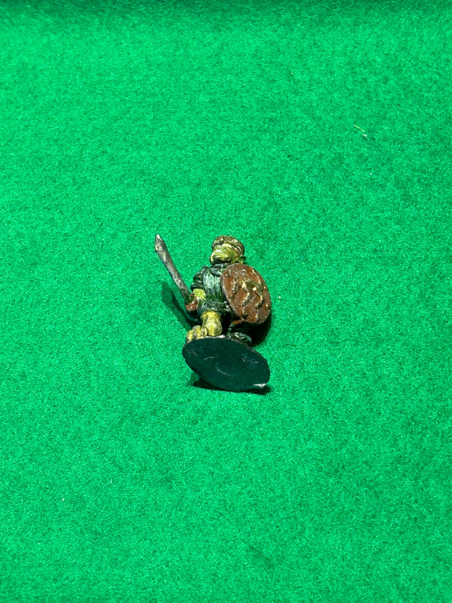 Warhammer fantasy citadel fiend factory goblin charging with sword and shield