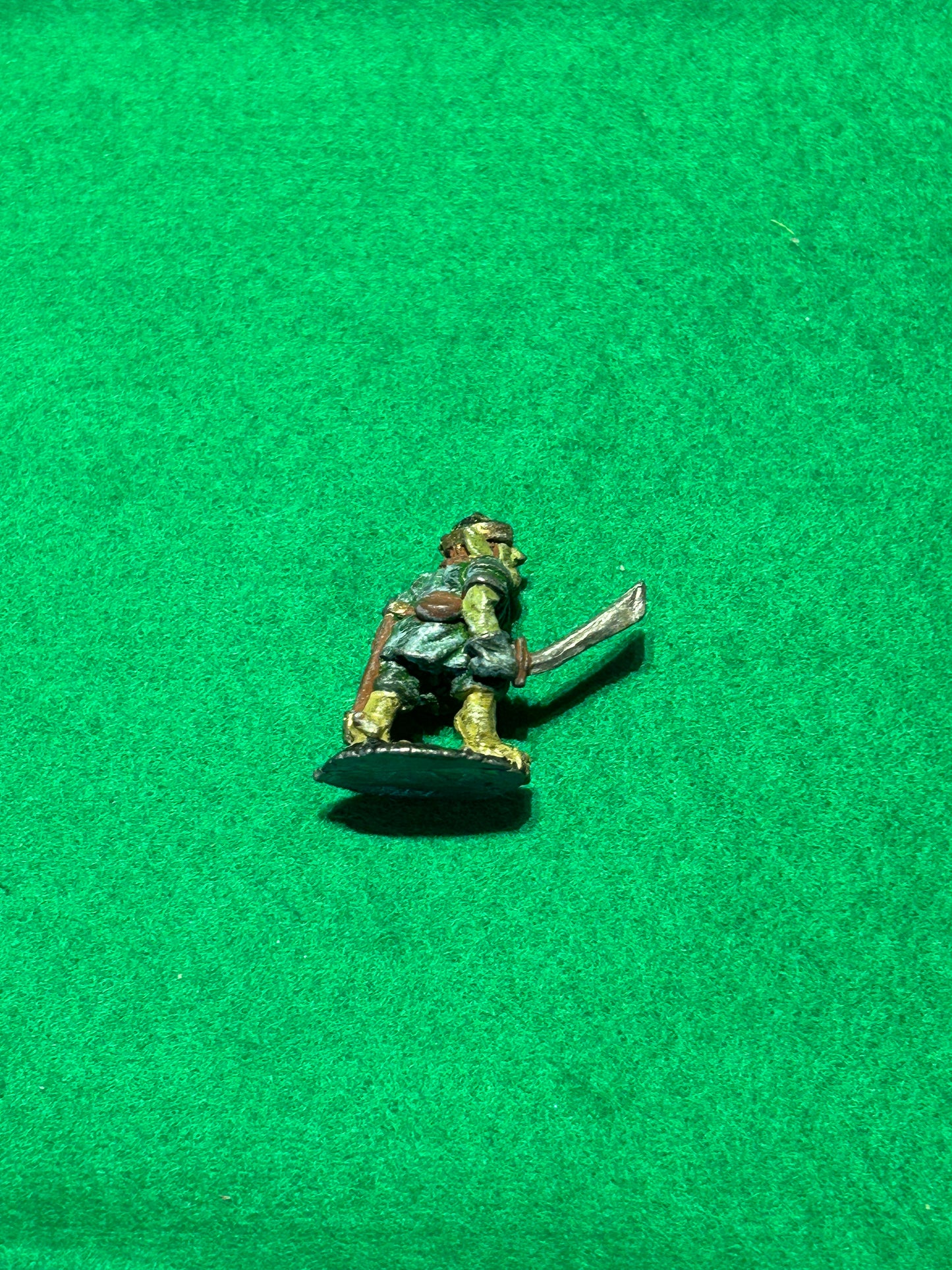 Warhammer fantasy citadel fiend factory goblin charging with sword and shield