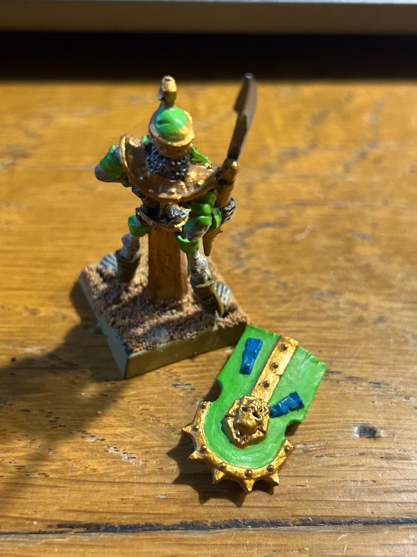 Warhammer fantasy old world tomb kings tomb guard metal (with shield)