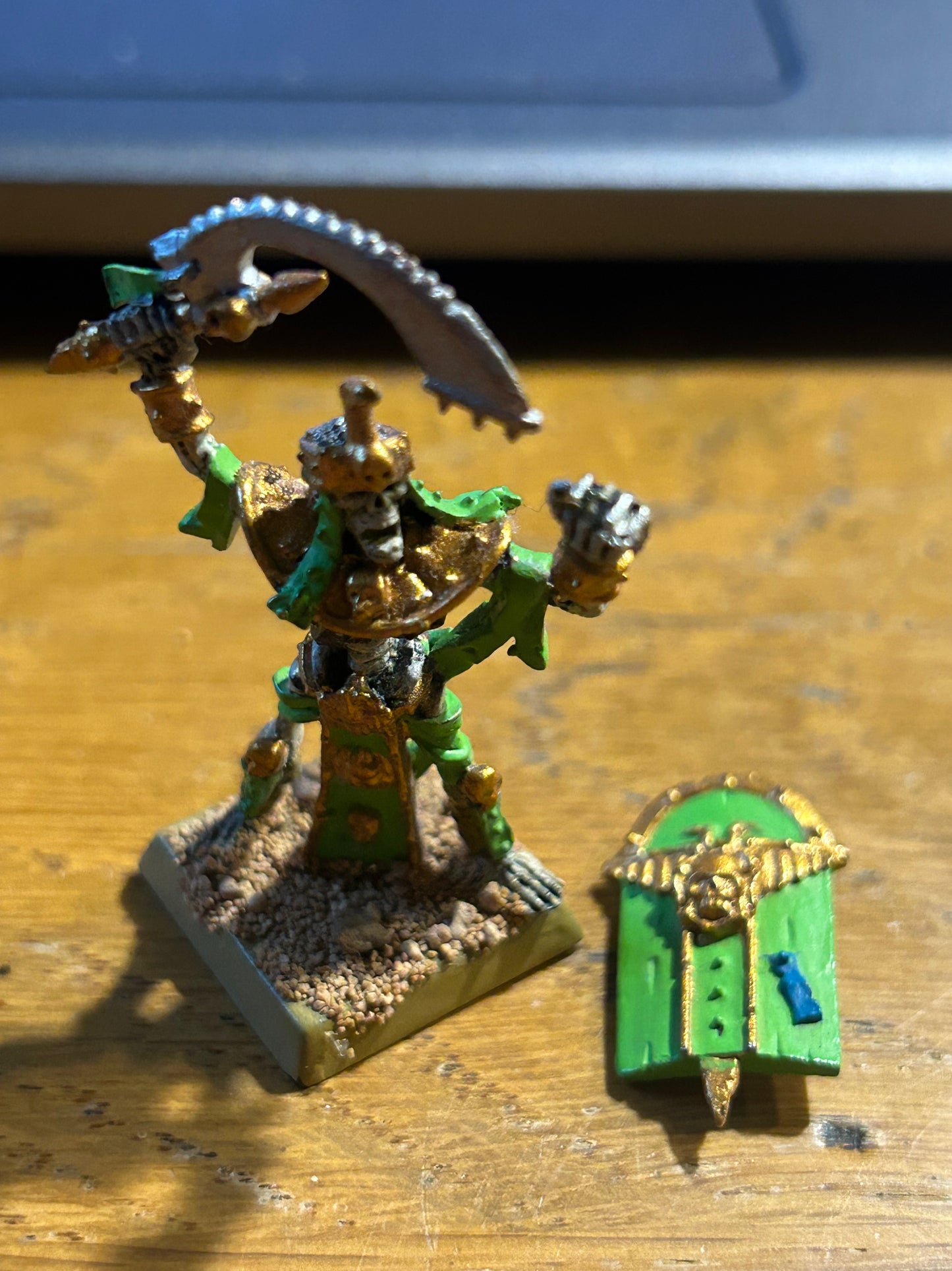 Warhammer fantasy old world tomb kings tomb champion guard metal (with shield)