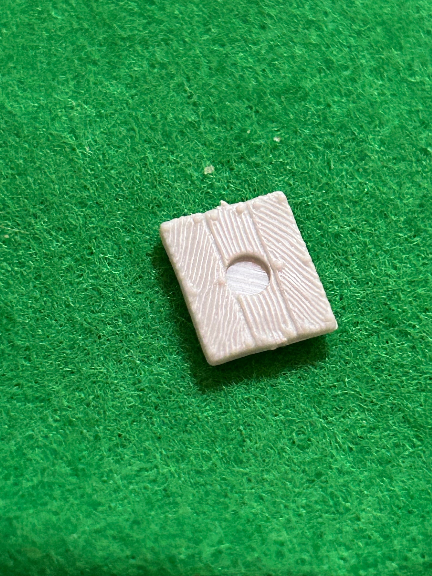 Warhammer fantasy marauder miniatures orcs and goblins rectangular knife through heart shield (14 available, price is per shield)