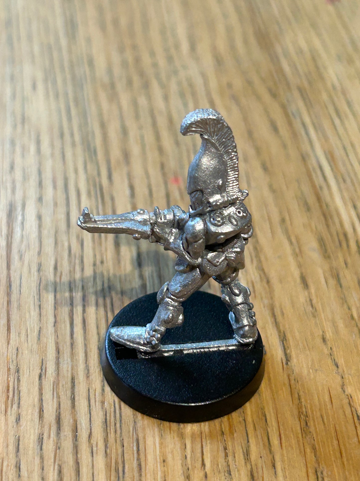 Rogue Trader Warhammer 40k Eldar Dire Avenger (has been stripped)