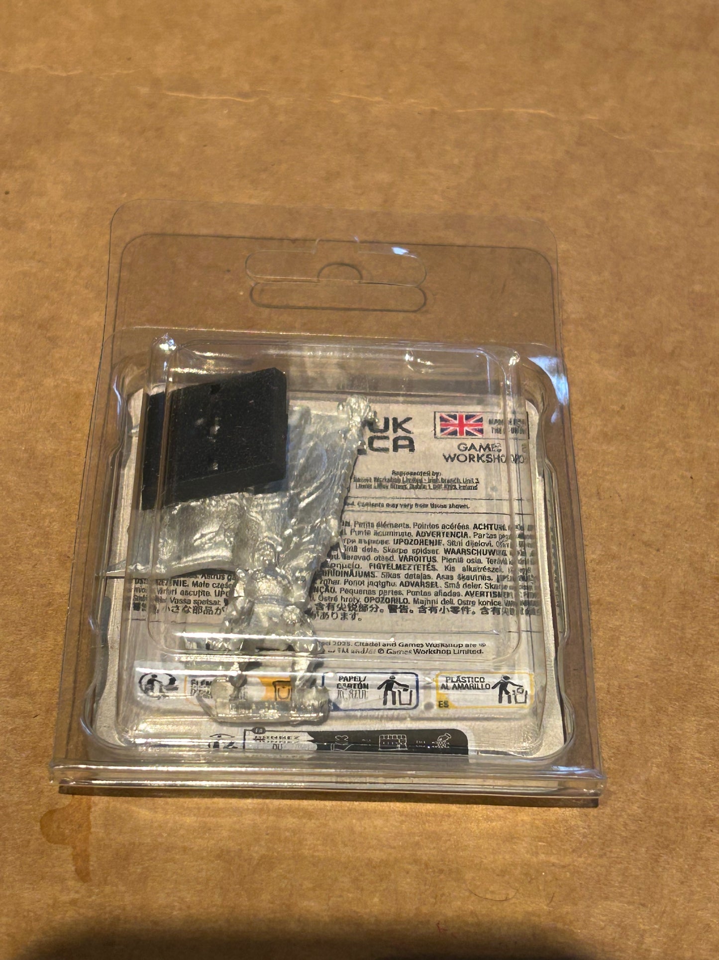 Warhammer The Old World Empire of Man Battle Standard Bearer BNIB Metal New GW