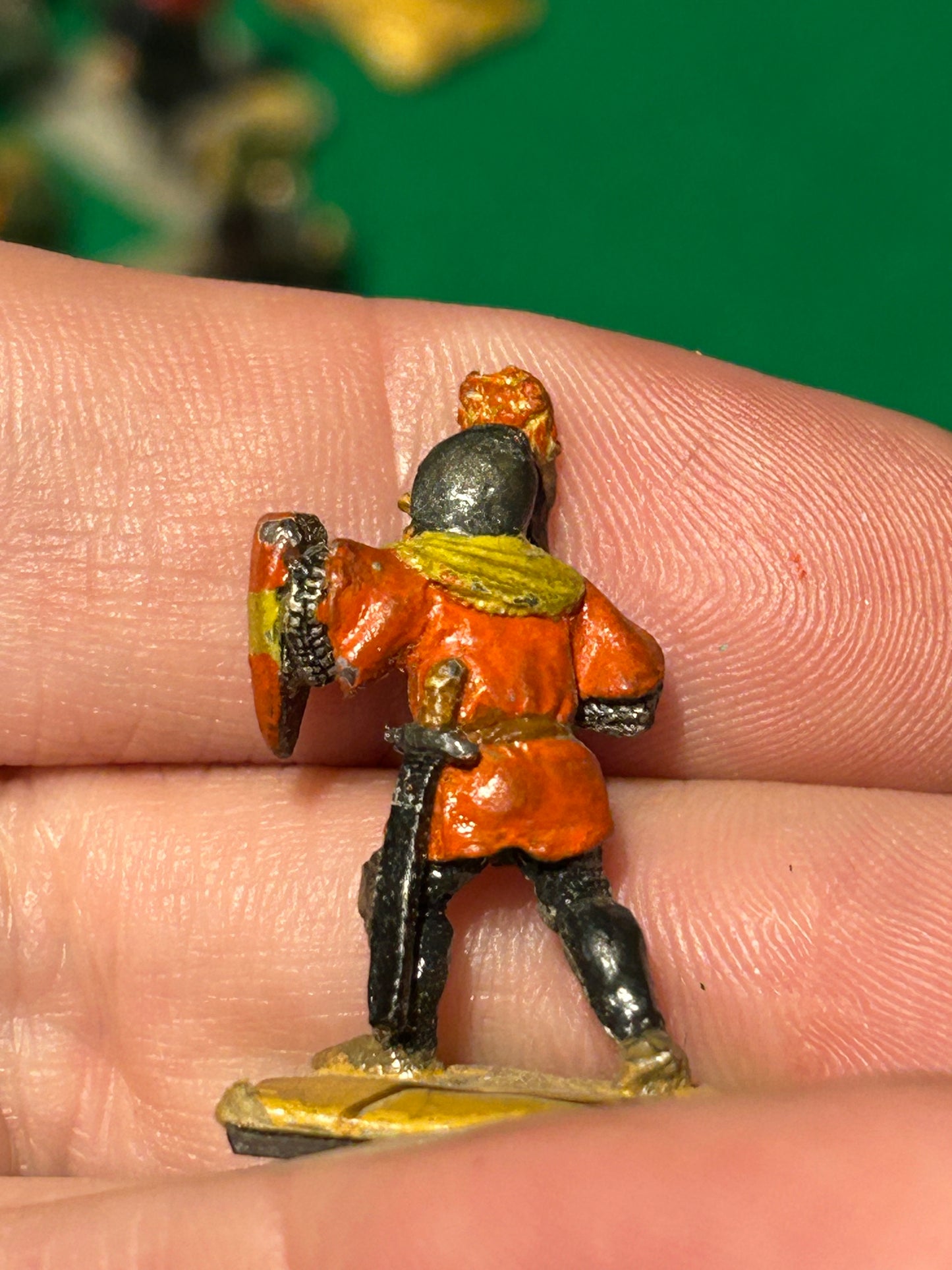 Citadel medieval range M8 armoured infantry in aketon with hand weapon (a torch in this case)