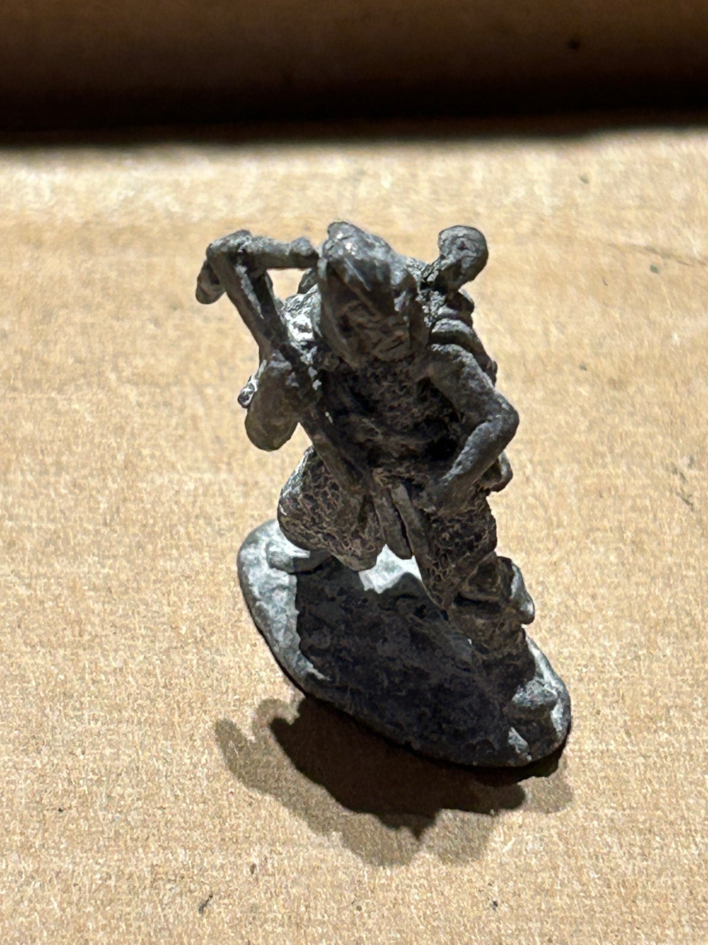 Warhammer Fantasy Dark elf with crossbow