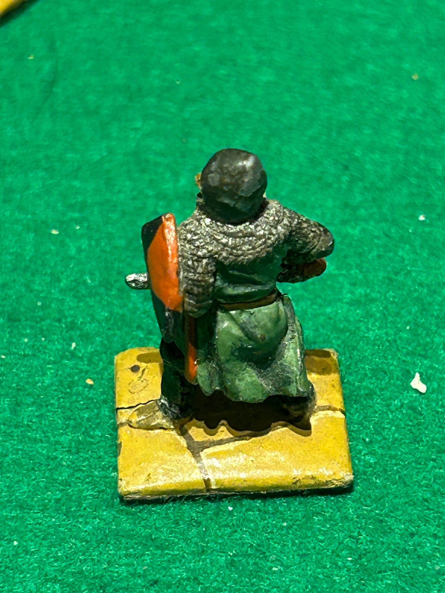 Citadel medieval range M10 armoured swordsman