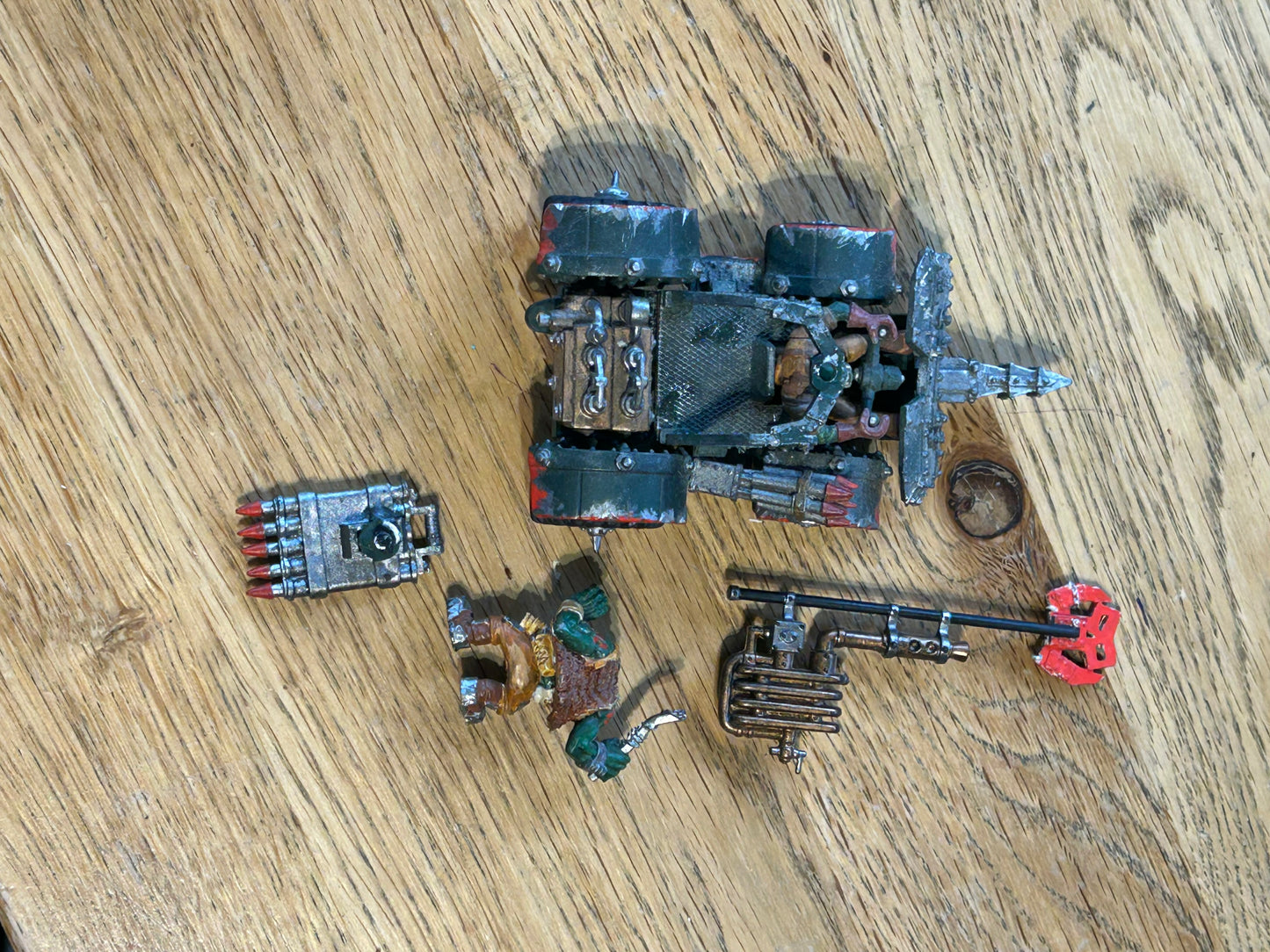 Gorkamorka Warhammer 40K ROKKIT BUGGY orks