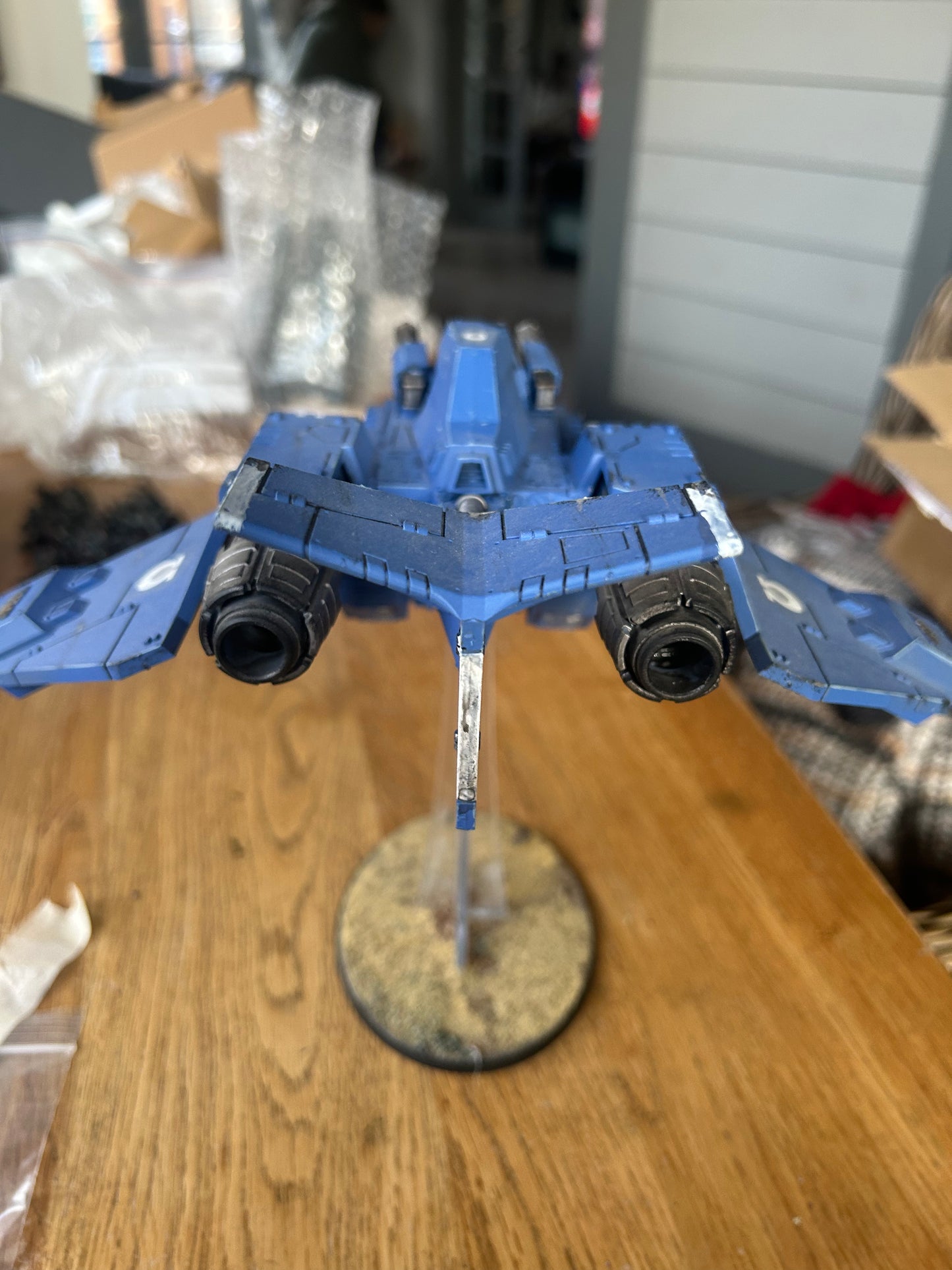 Warhammer 40m storm raven gunship space marines (nicely painted in ultramarines colours)