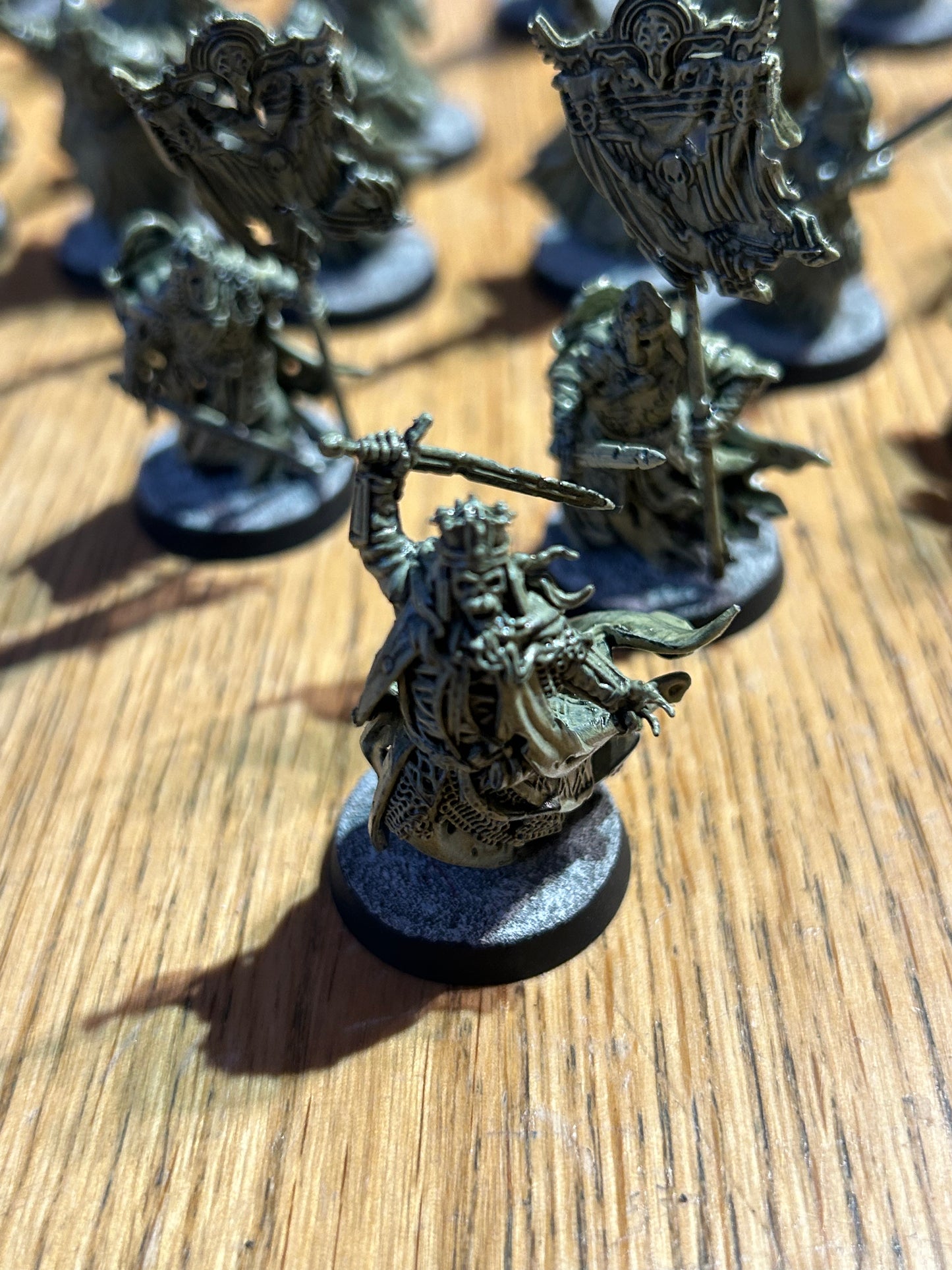 Lord of the rings MESBG Army of the dead plastic x33 including king, 2 standards (1 spear is broken and only 18 have shields)
