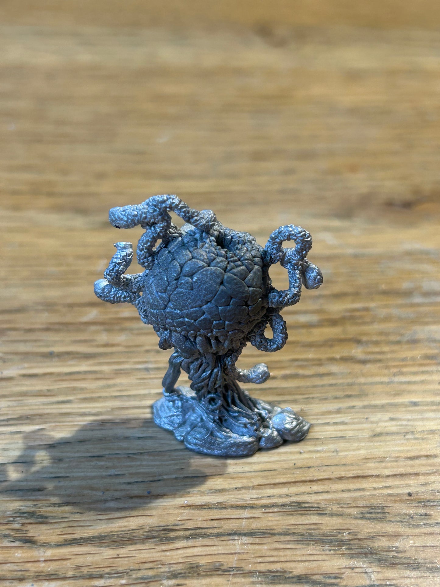 Grenadier 104 (a) Searcher of Souls Metal Miniature Fantasy
(metal has darkened in places)