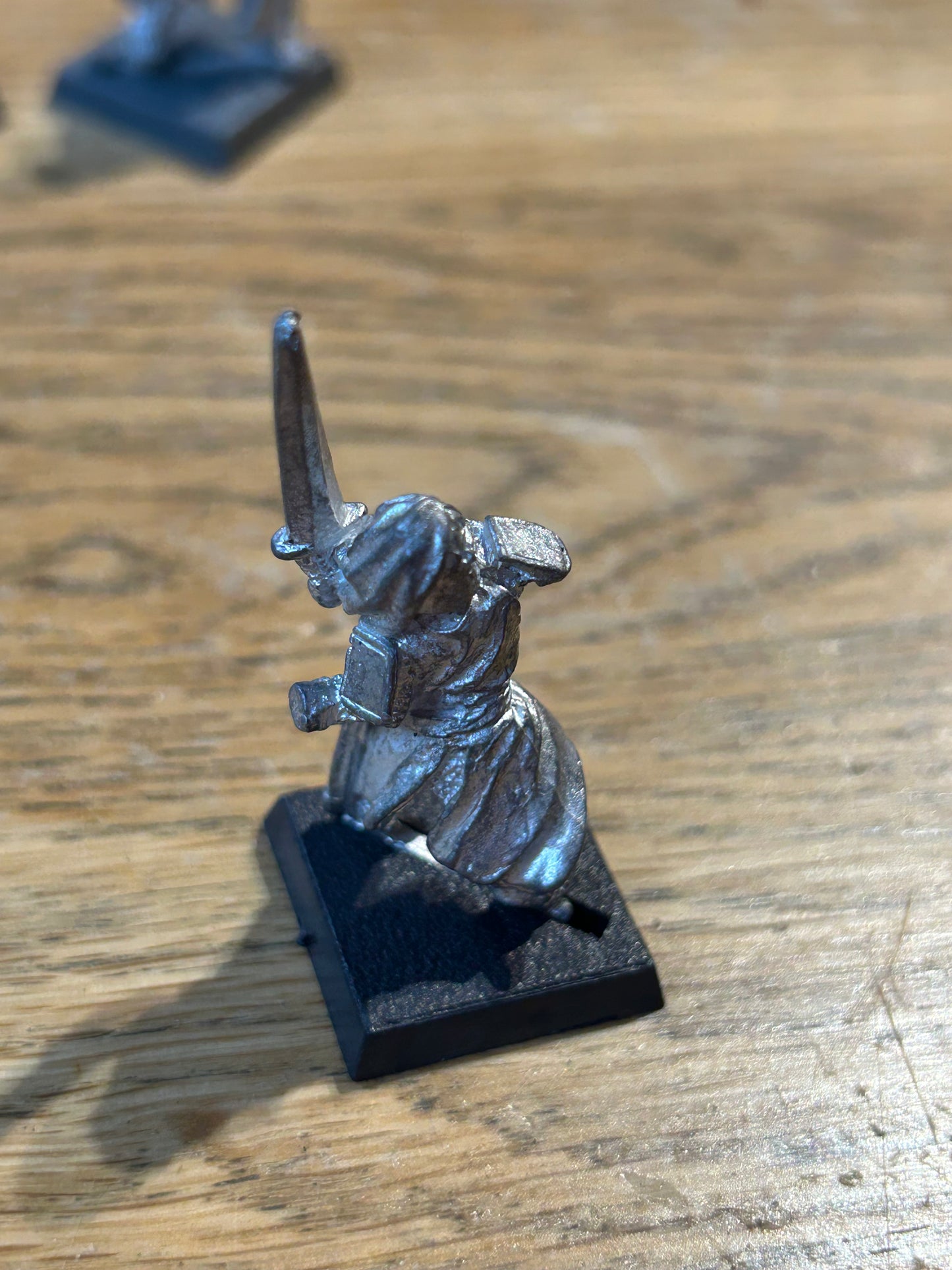 C26 F9 KEINHART/REINHART FEUDAL MEN-AT-ARMS FOOT KNIGHT WARHAMMER BRETONNIAN