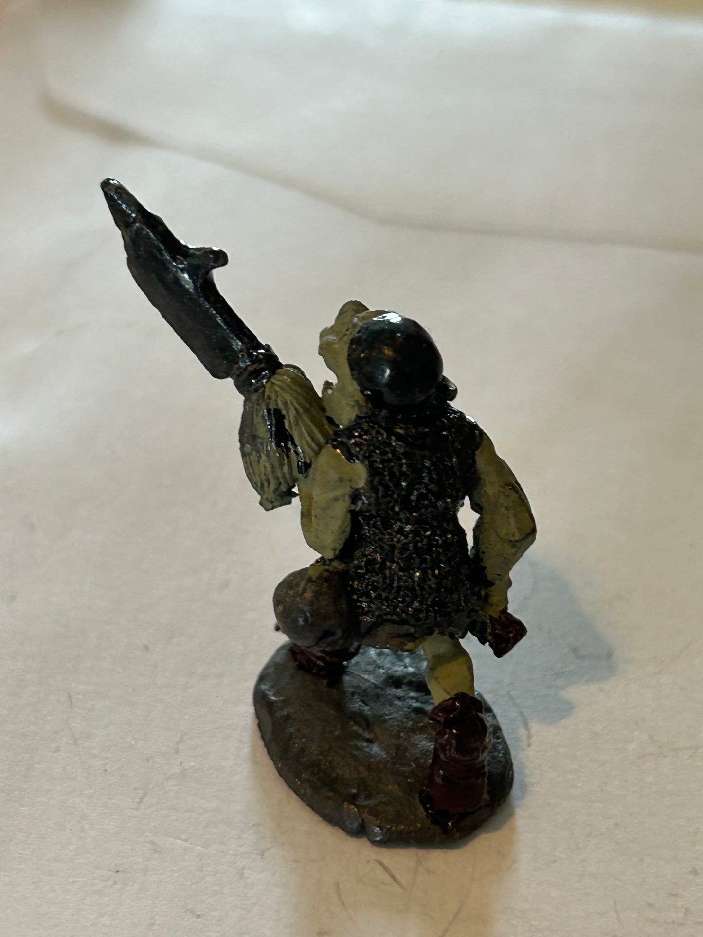 Citadel - Pre Slotta - Warhammer - C16 Orc Warrior - with polearm 1984