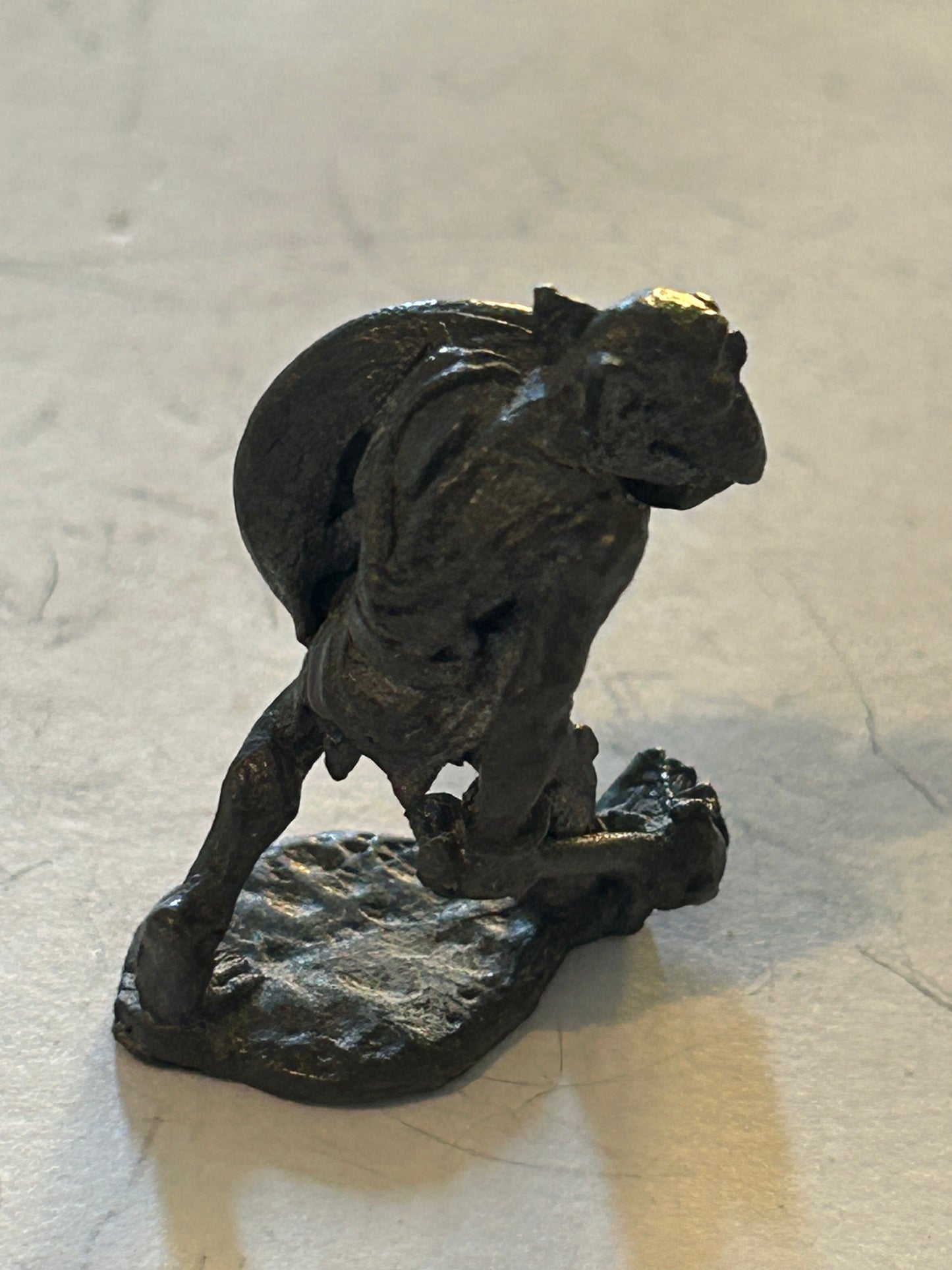 Citadel - Pre Slotta - Warhammer - C15 armoured Orc advancing with mace and shield Fantasy tribes orcs FTO1