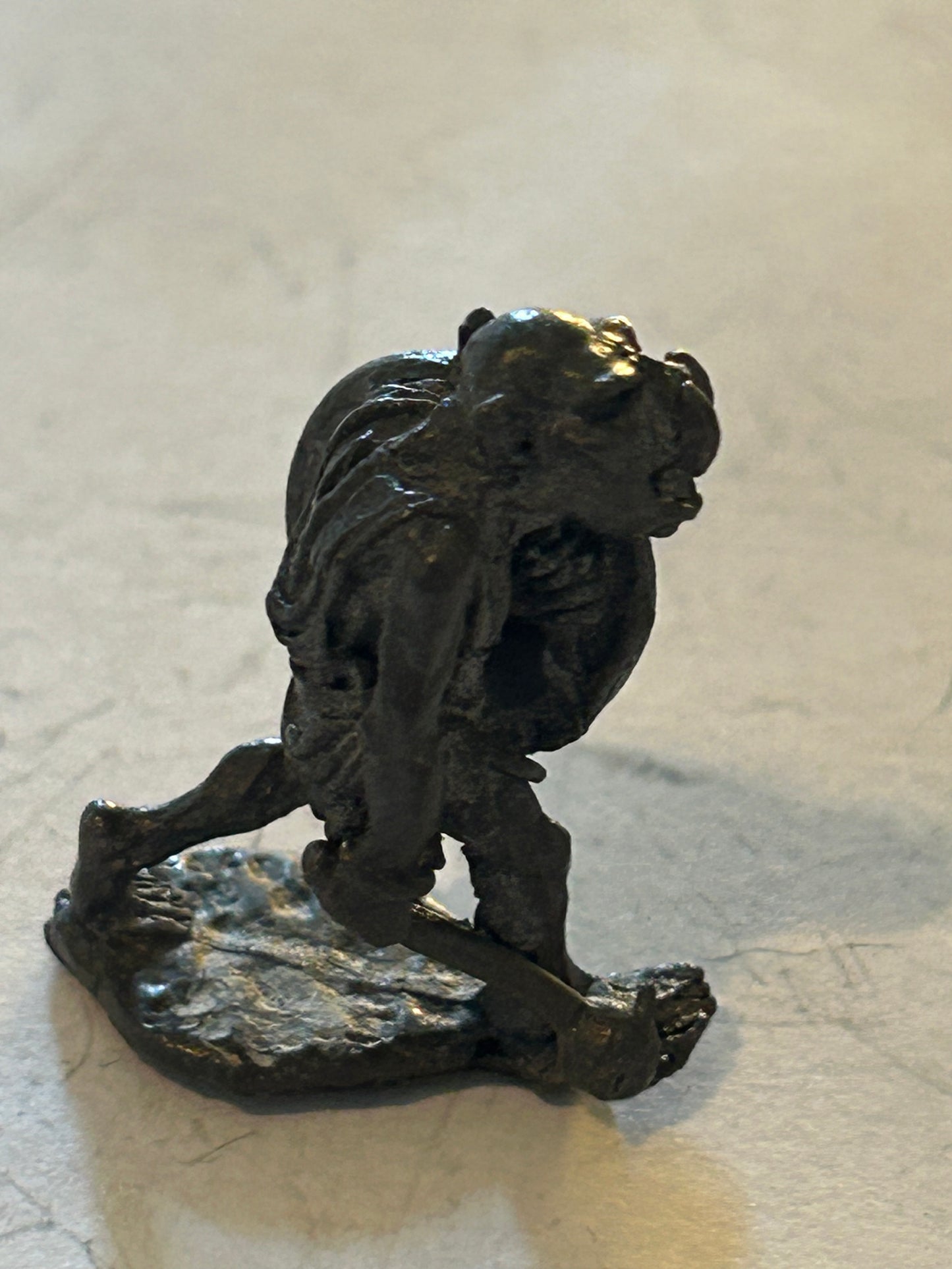 Citadel - Pre Slotta - Warhammer - C15 armoured Orc advancing with mace and shield Fantasy tribes orcs FTO1