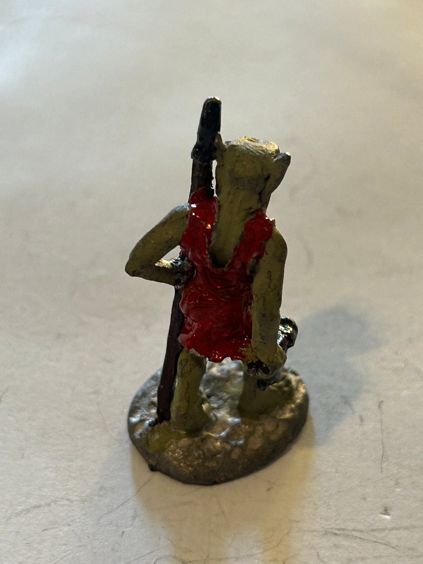 Citadel - Pre Slotta - Warhammer - C16 Orc Warrior - with axe and spear 1984 Fantasy tribes orcs FTO9 orc advancing with axe and spear