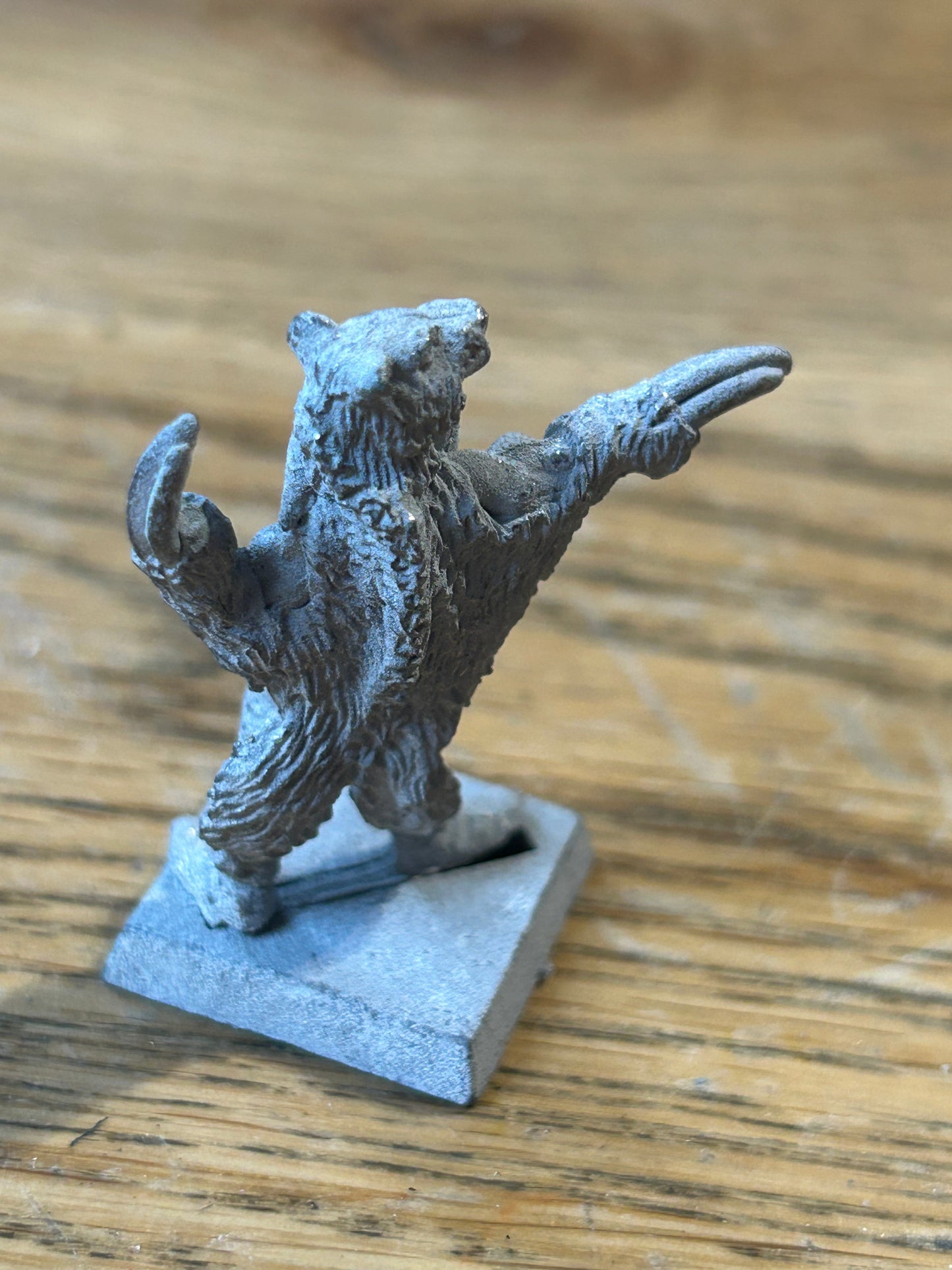 Citadel Miniatures Elven Animal Keeper (ELF5) - Ursus Bear Keeper