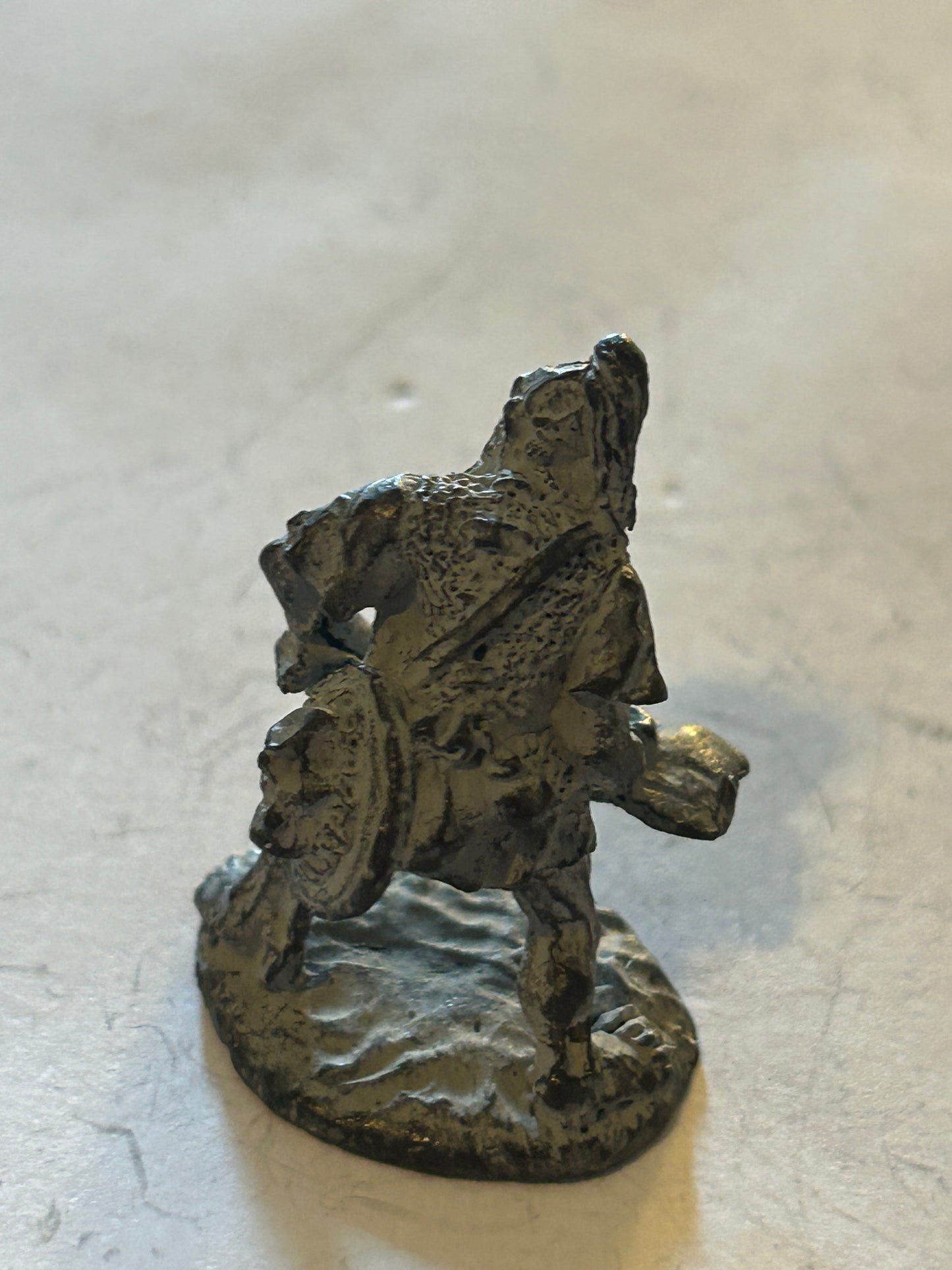 Citadel - Pre Slotta - Warhammer - C15 armoured Orc bodyguard - with large axe 1984