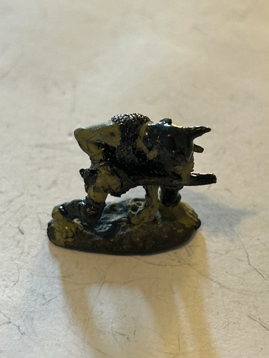 Warhammer fantasy C15 (1C-21) Orc w. Sword