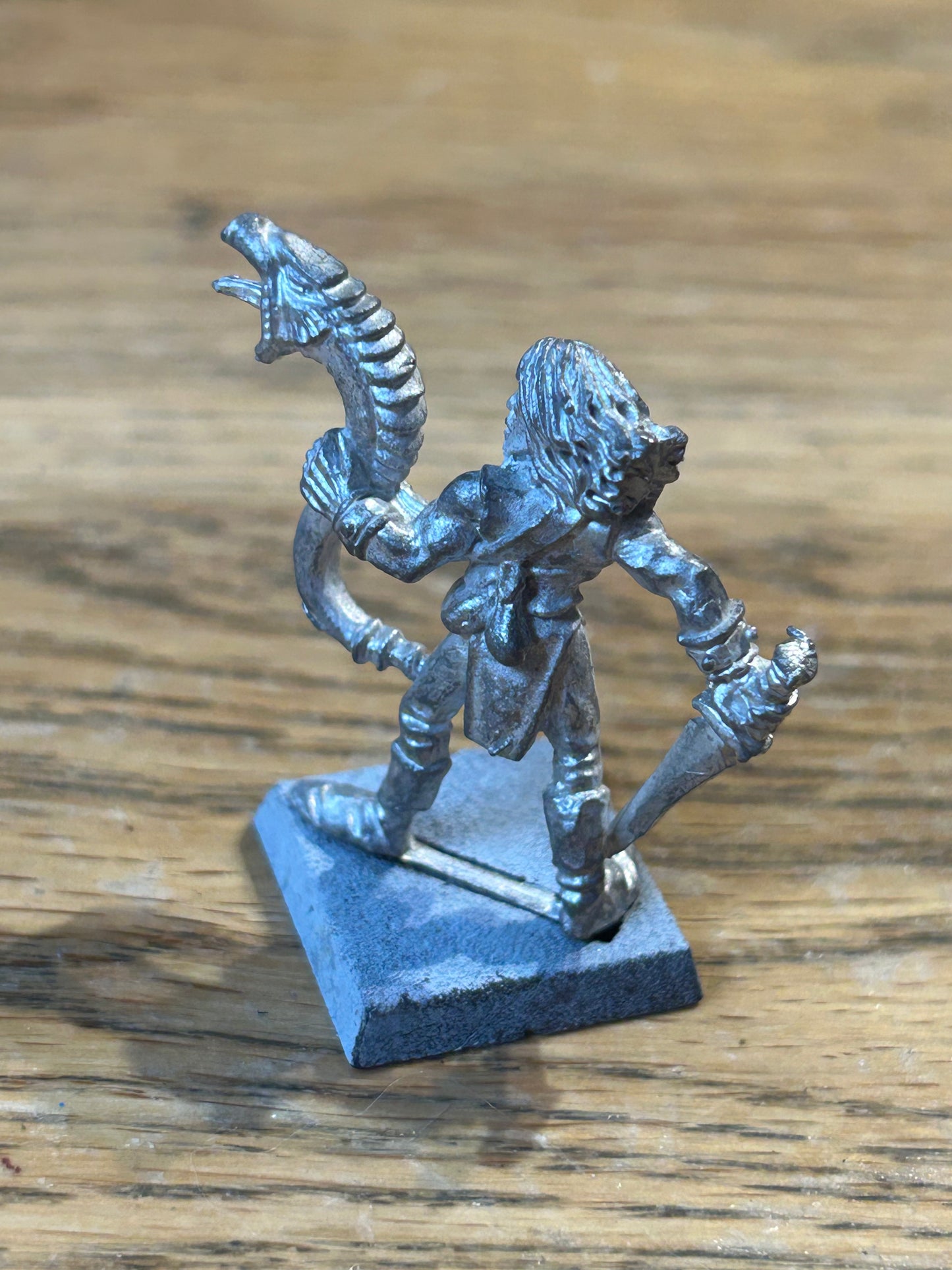Games Workshop Citadel ELF5 Rheged Carynx-Bearer Musician Warhammer Figure 1987