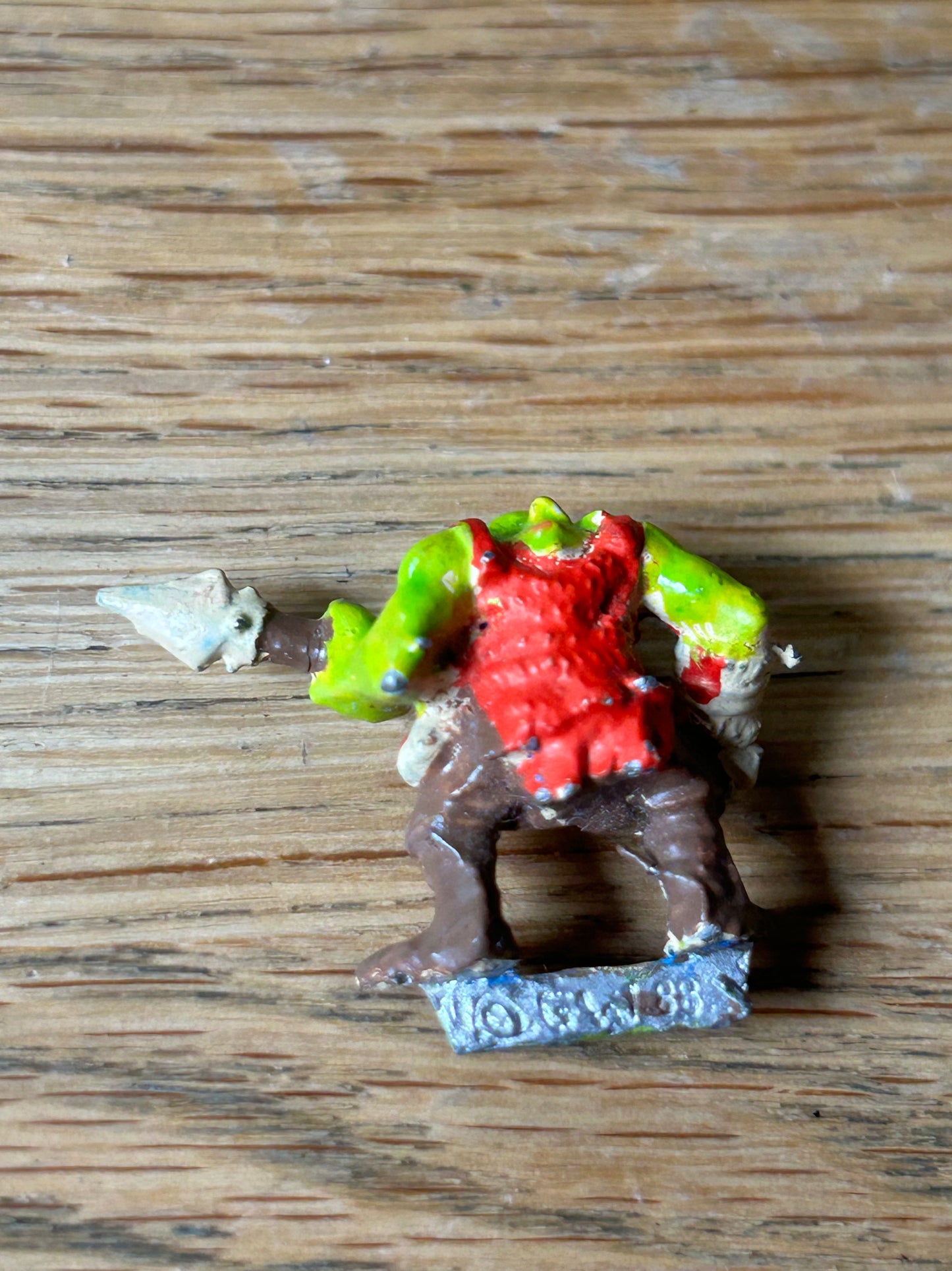 Warhammer fantasy orc war machine crewman with spear
