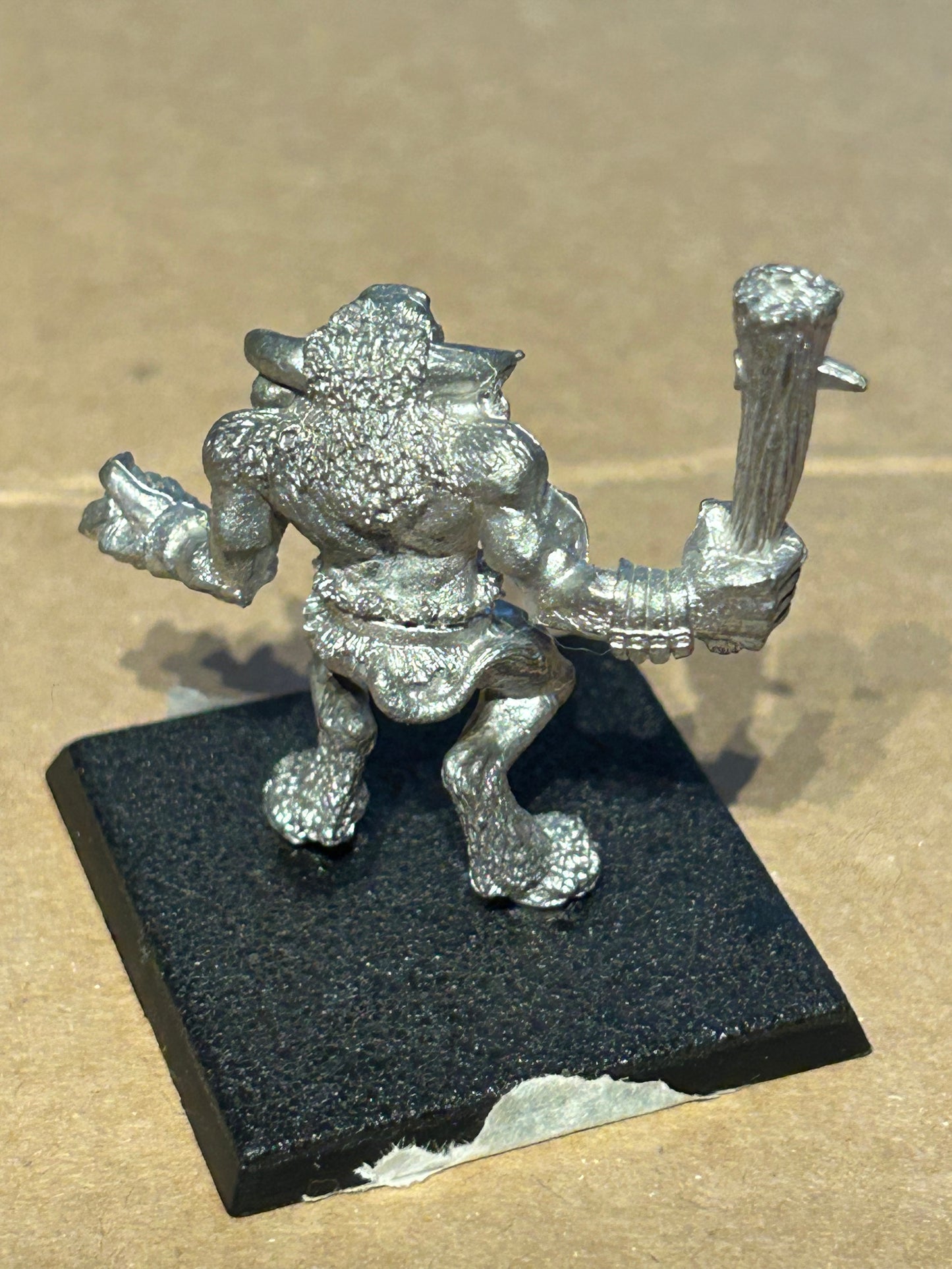Citadel Warhammer 80s Marauder MM42 Minotaur A with spiked club